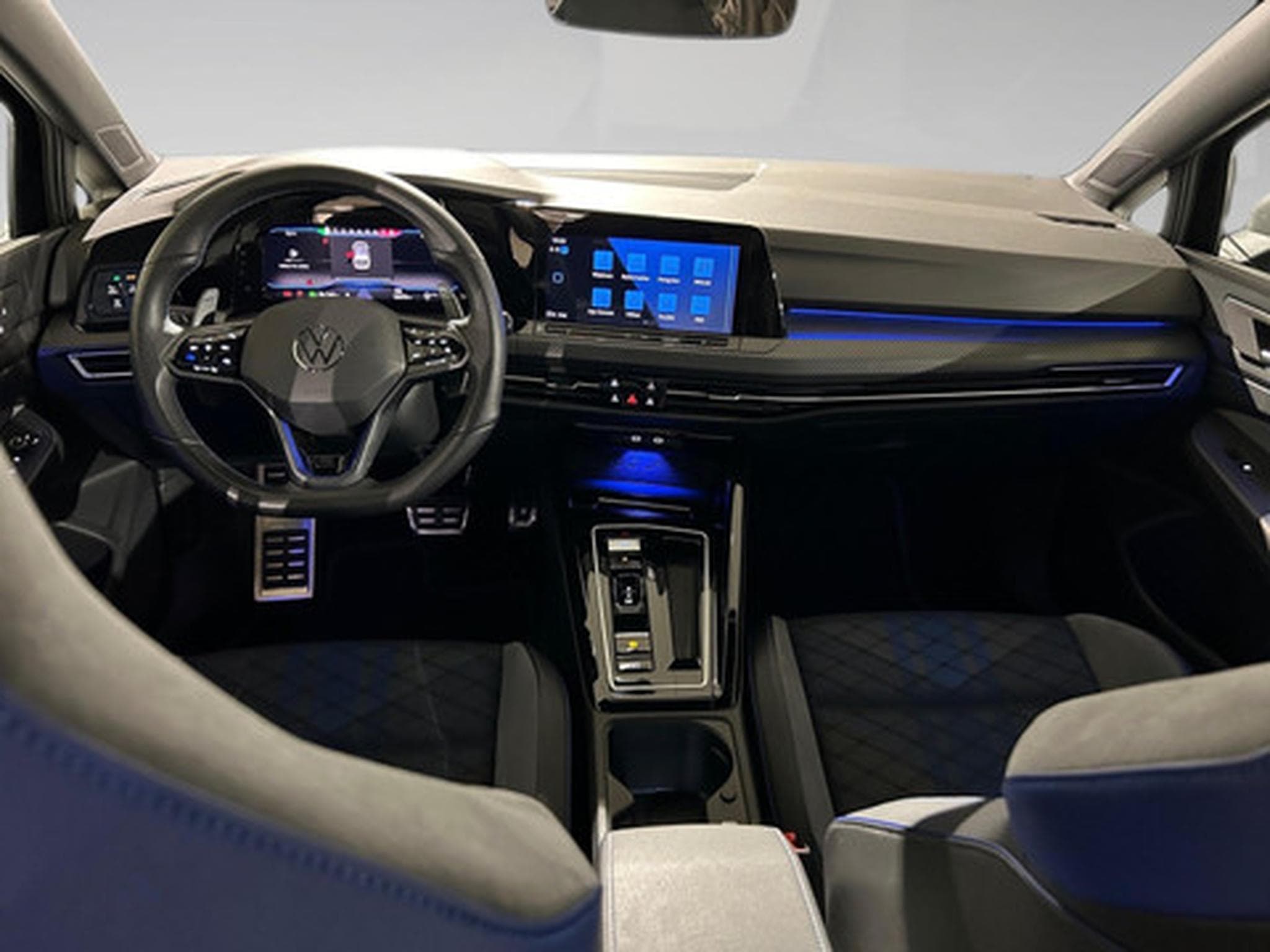 VW Golf R 2.0 TSI VIII Type R (2023) - Photo 5