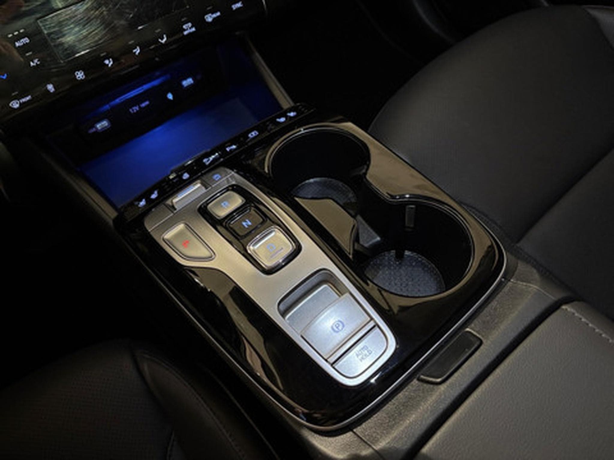 Hyundai Tucson 1.6 SHINE (2024) - Photo 10