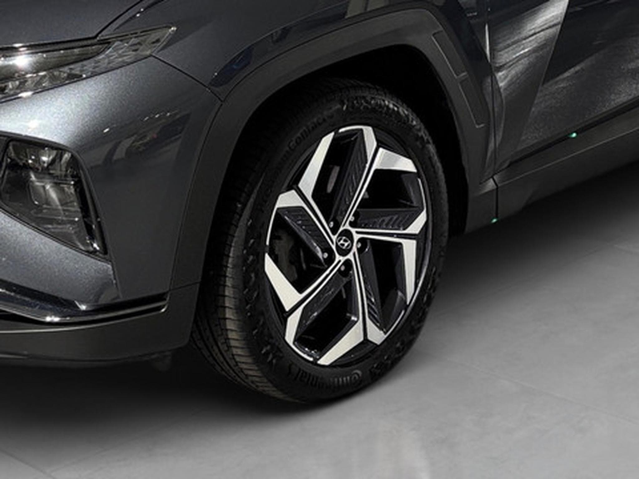 Hyundai Tucson 1.6 SHINE (2024) - Photo 21