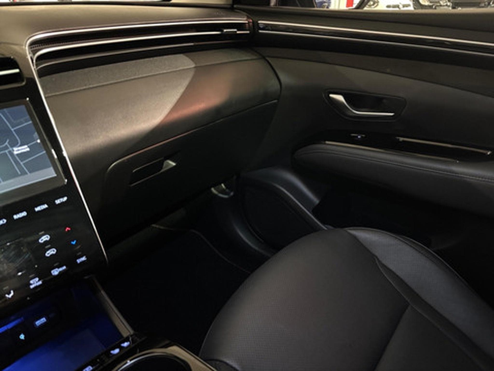 Hyundai Tucson 1.6 SHINE (2024) - Photo 9