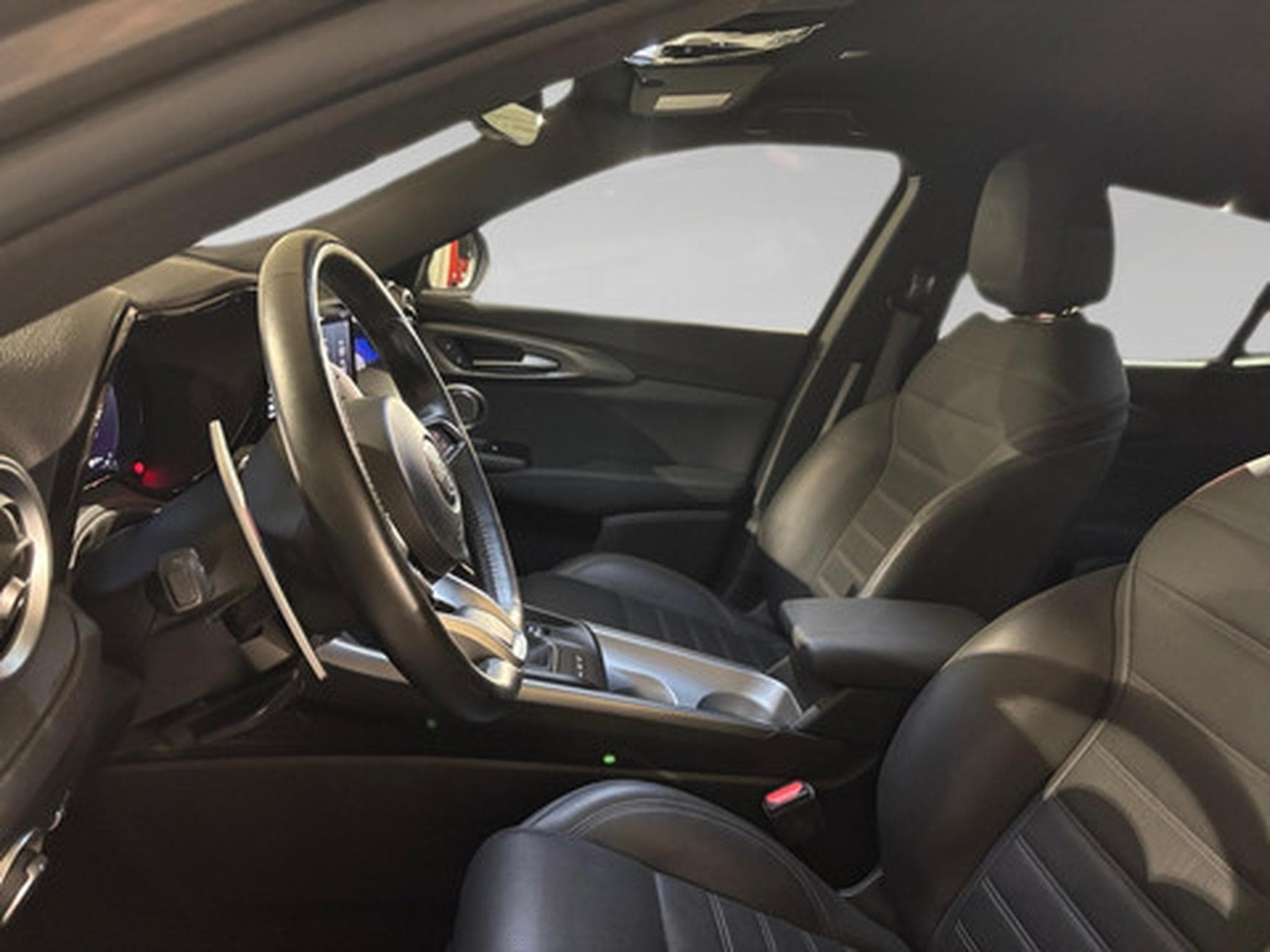 Alfa-Romeo Tonale 1.3 Veloce (2023) - Photo 7