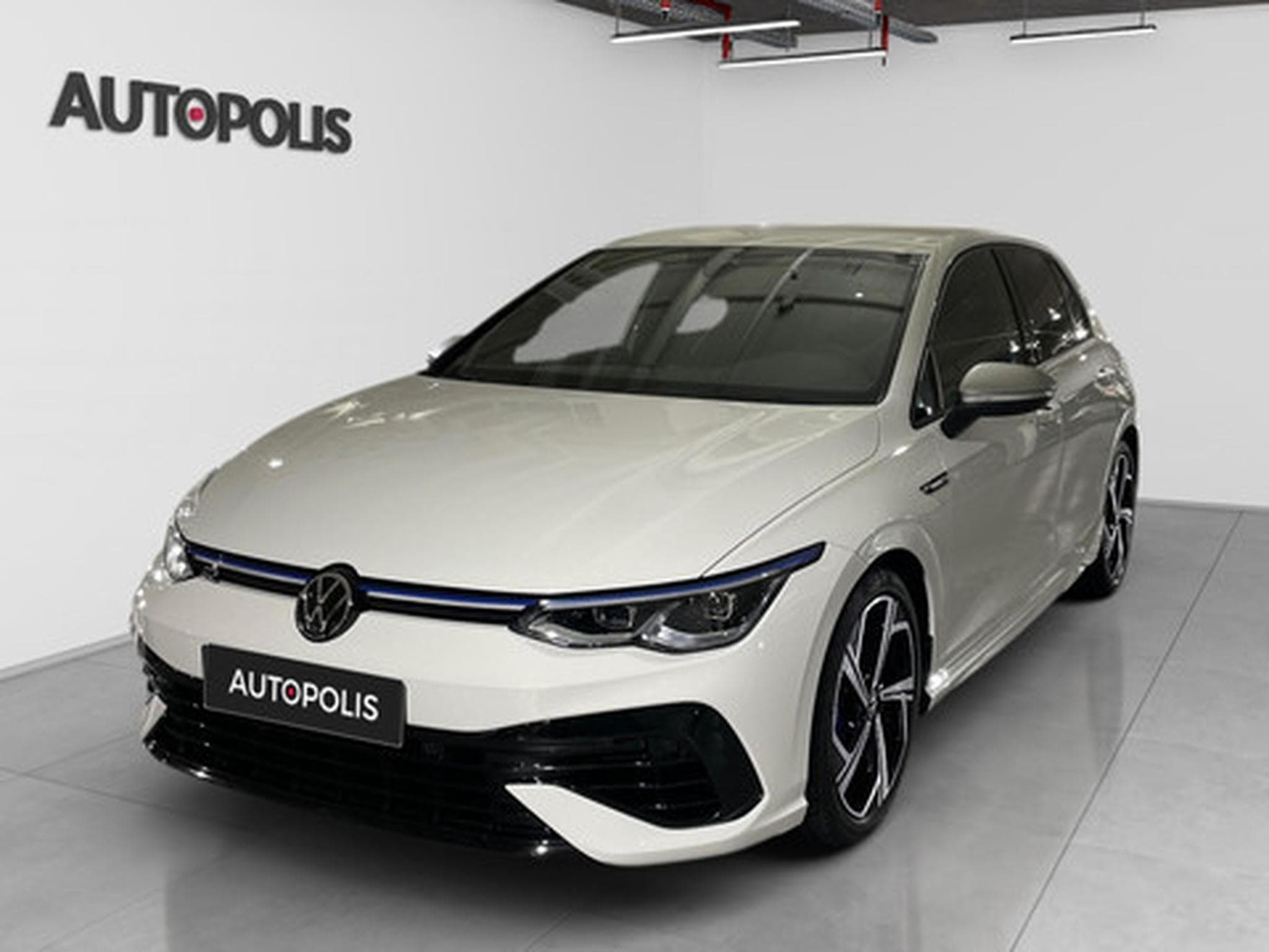 VW Golf 2.0 TSI OPF DSG 4MOTION R (2023) - Photo 17