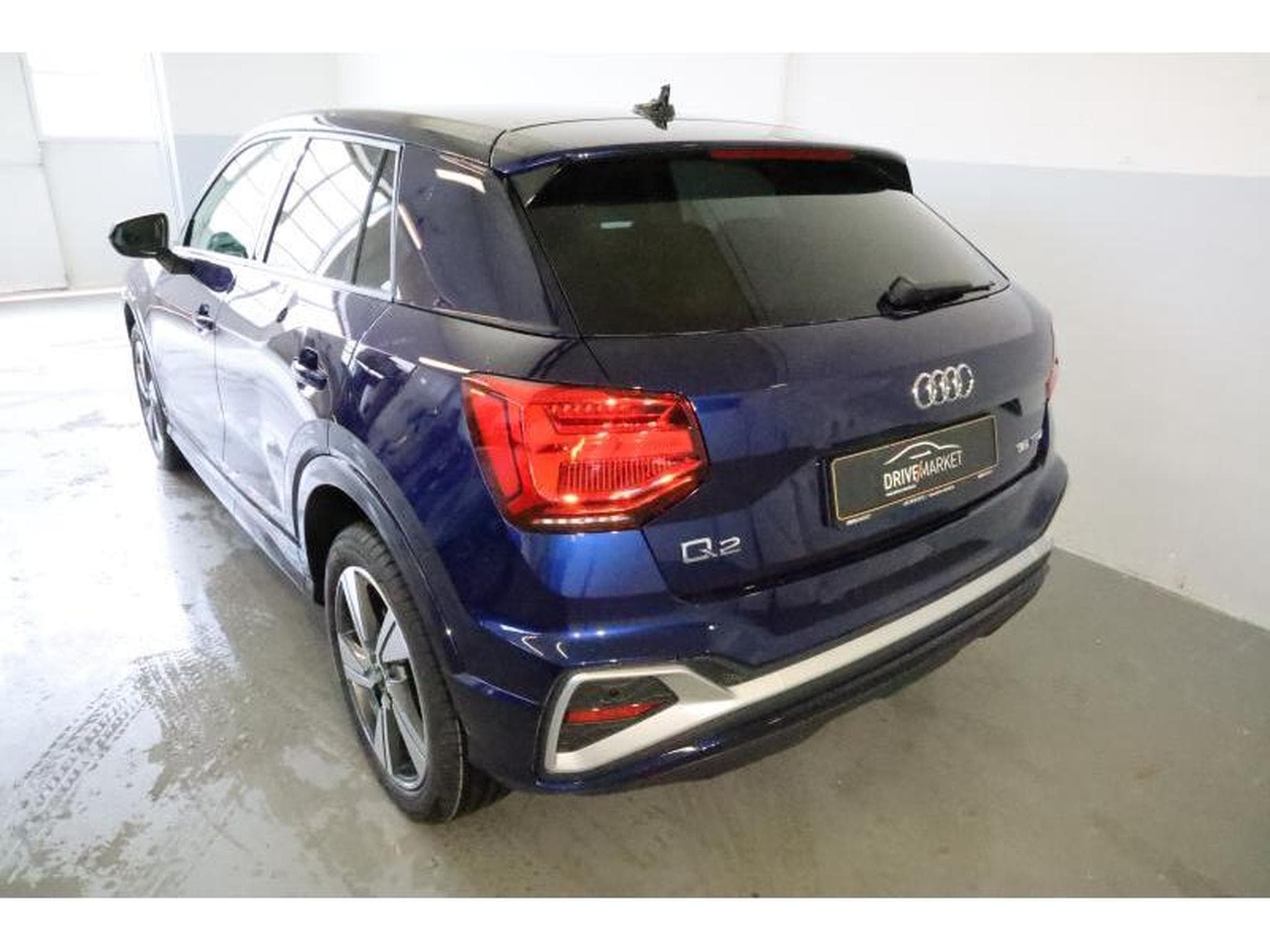 Audi Q2 S-Line (2026) - Photo 16