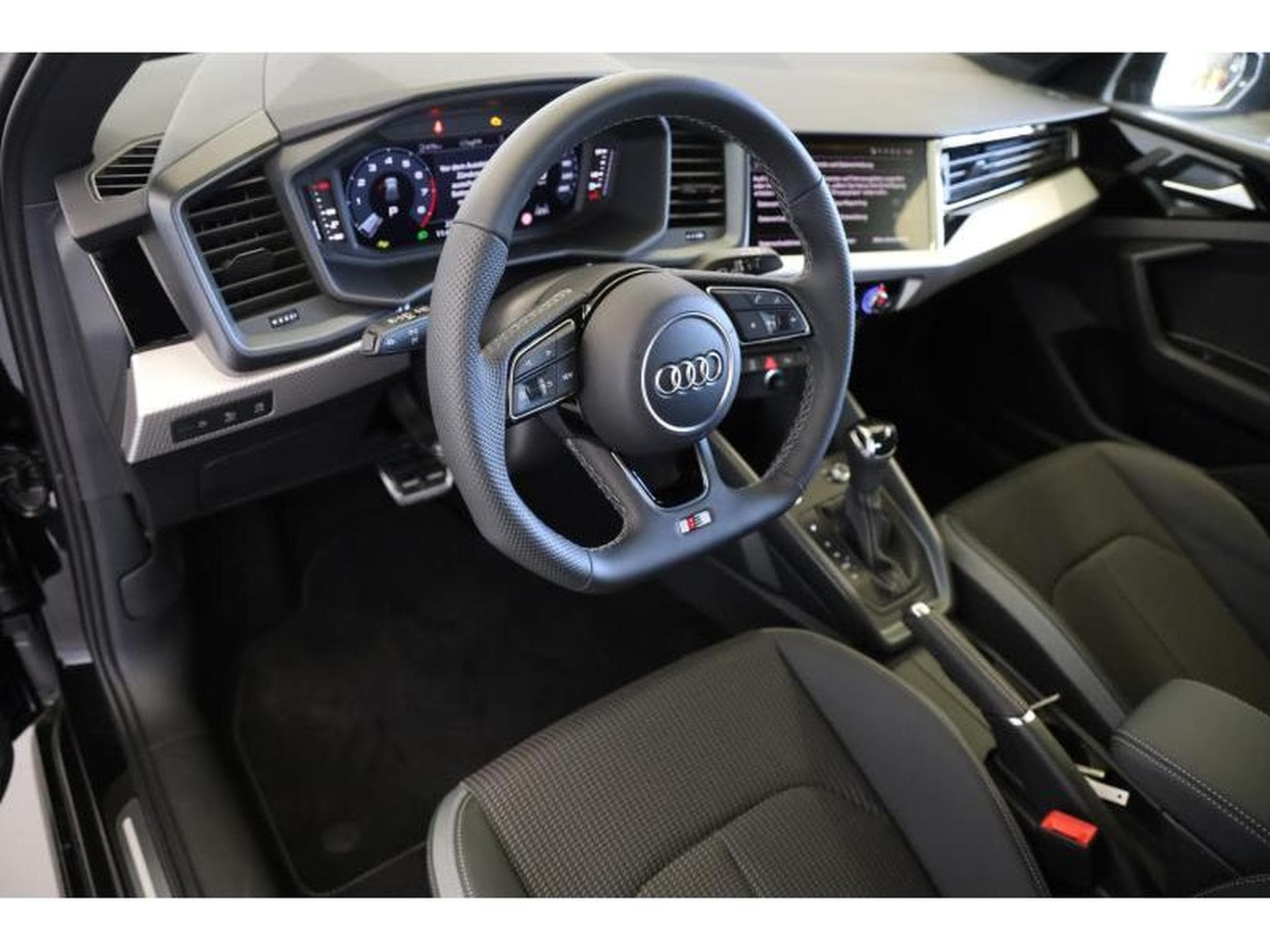 Audi A1 S-Line (2026) - Photo 11