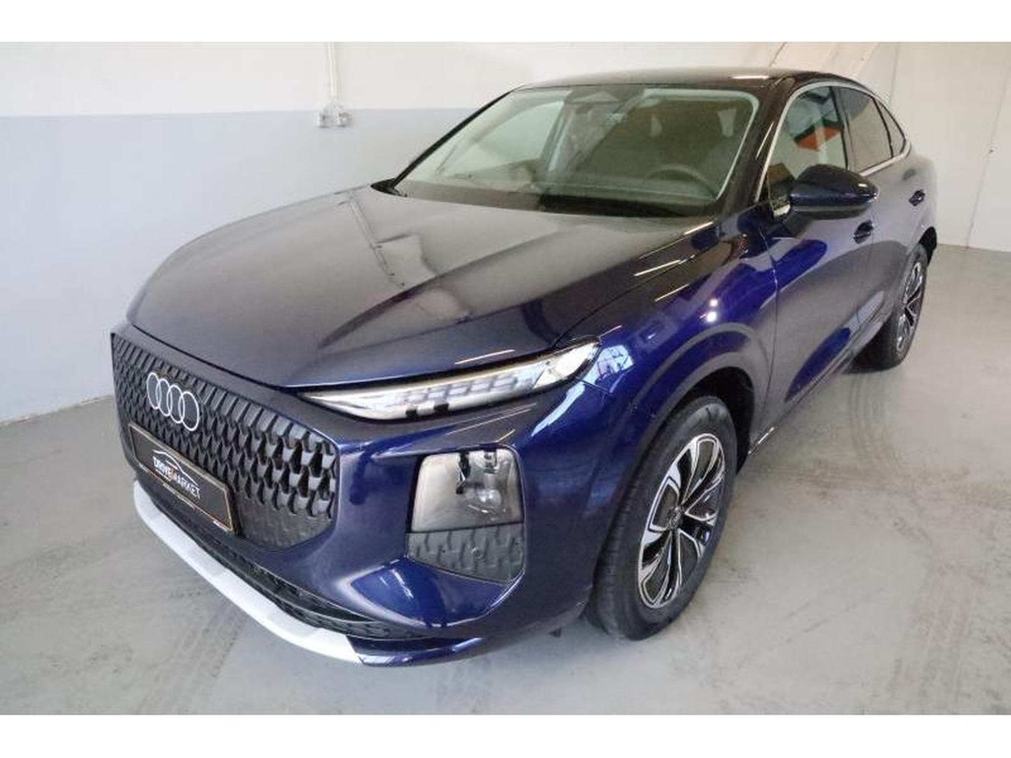 Audi Q3 Sportback (2026) - Photo 1