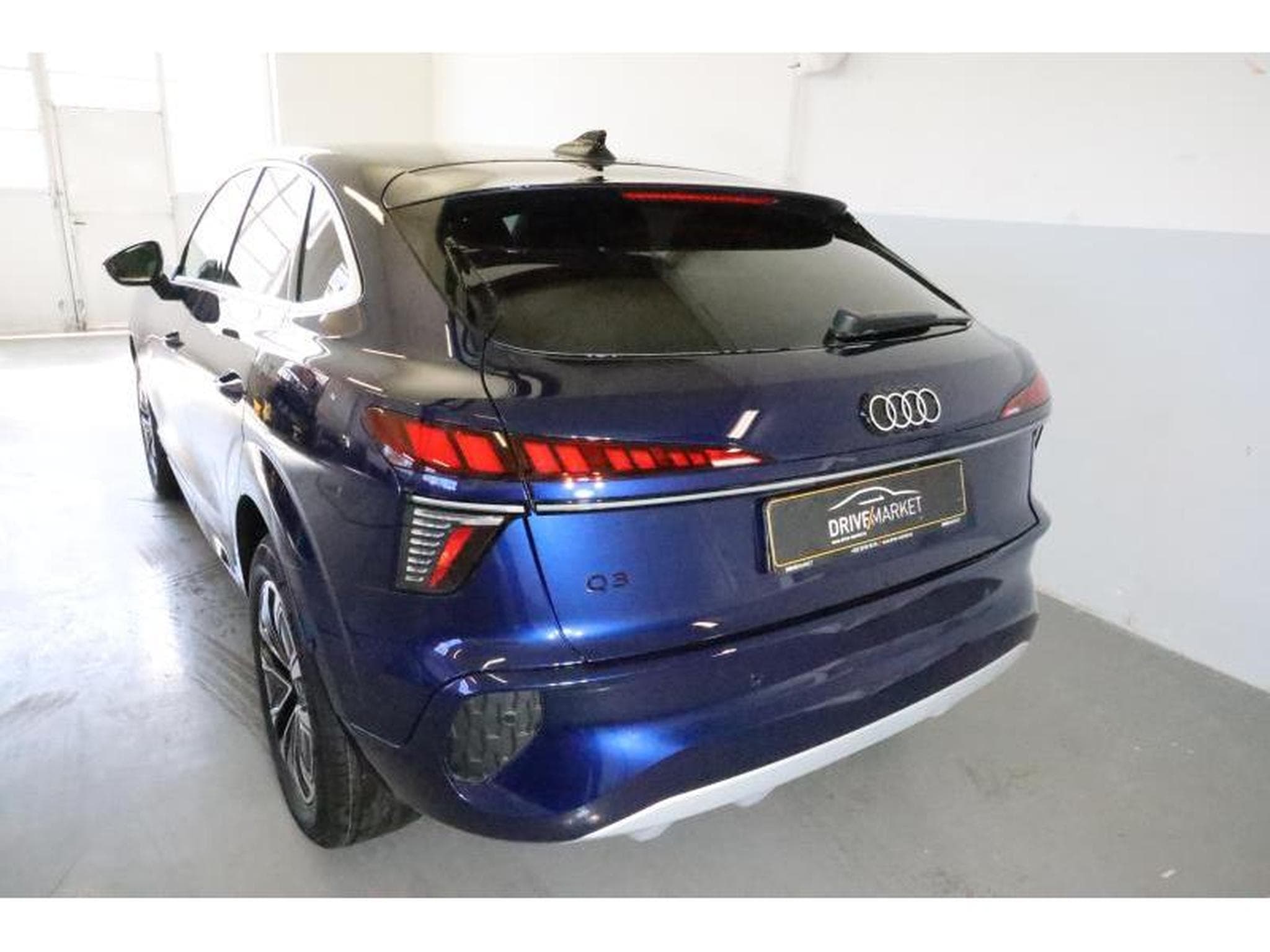 Audi Q3 Sportback (2026) - Photo 20