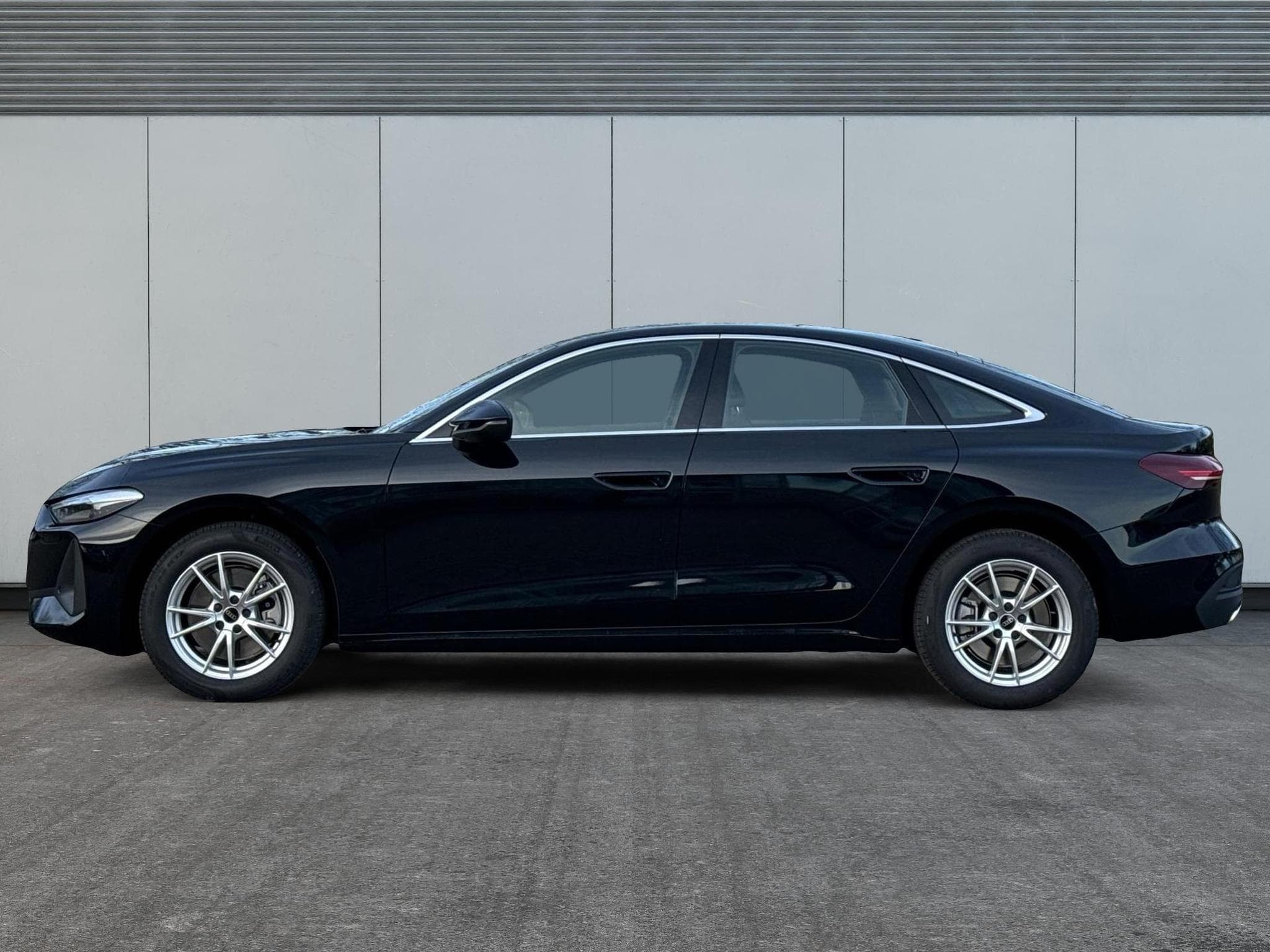 Audi A5 Basis (2025) - Photo 2