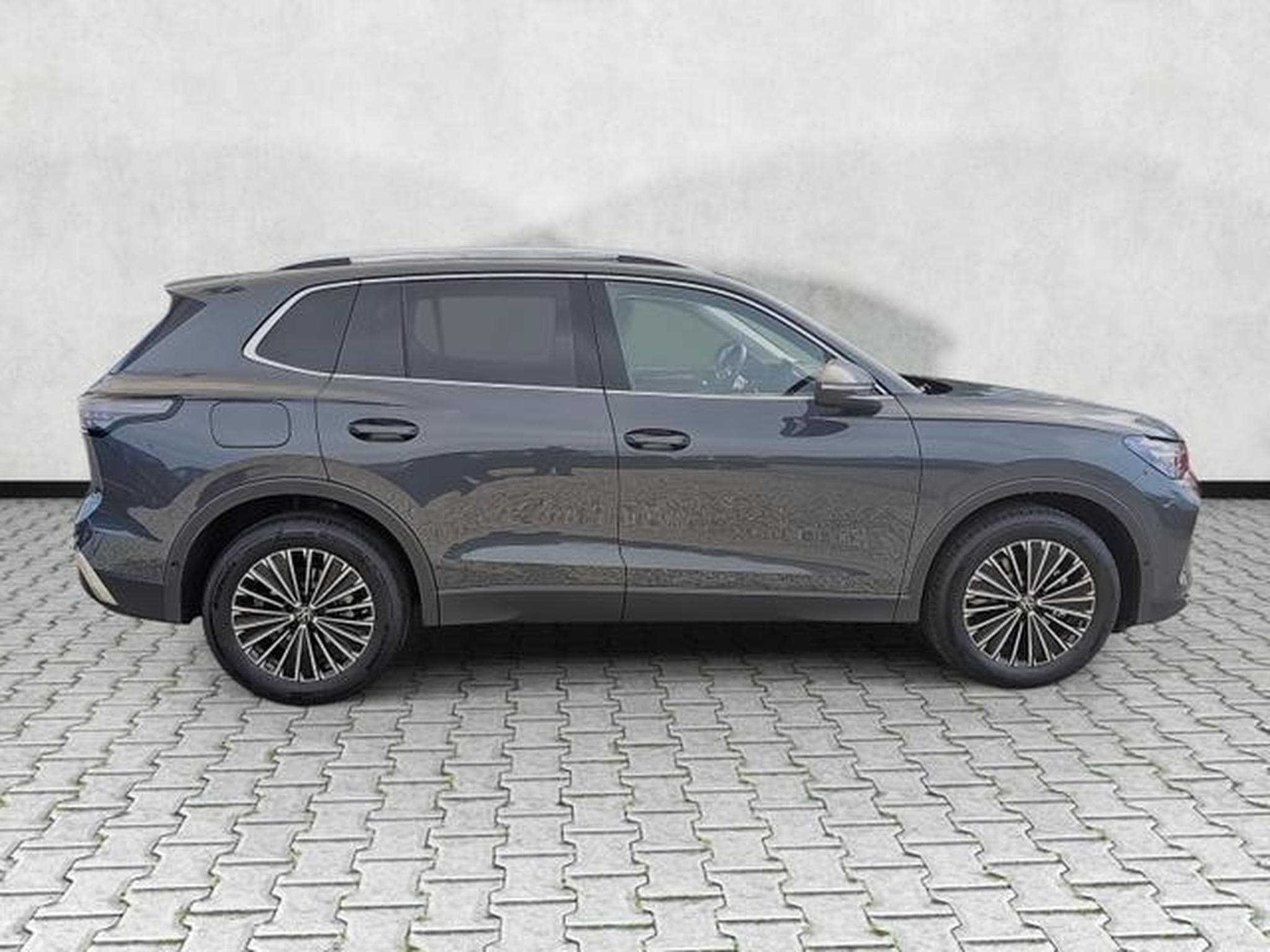 VW Tiguan 2.0 TDI 110 kW Elegance (2026) - Photo 8