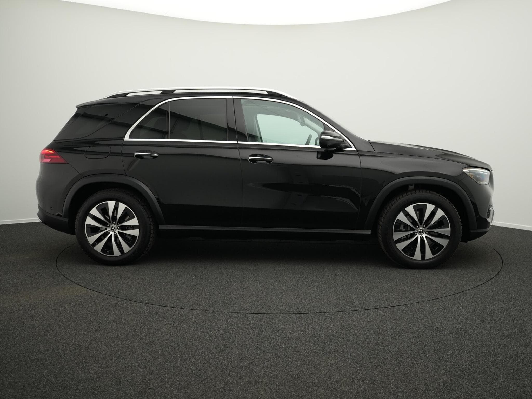 Mercedes GLE 450 d 4M Pano+Multi+360°+Burm (2024) - Photo 5