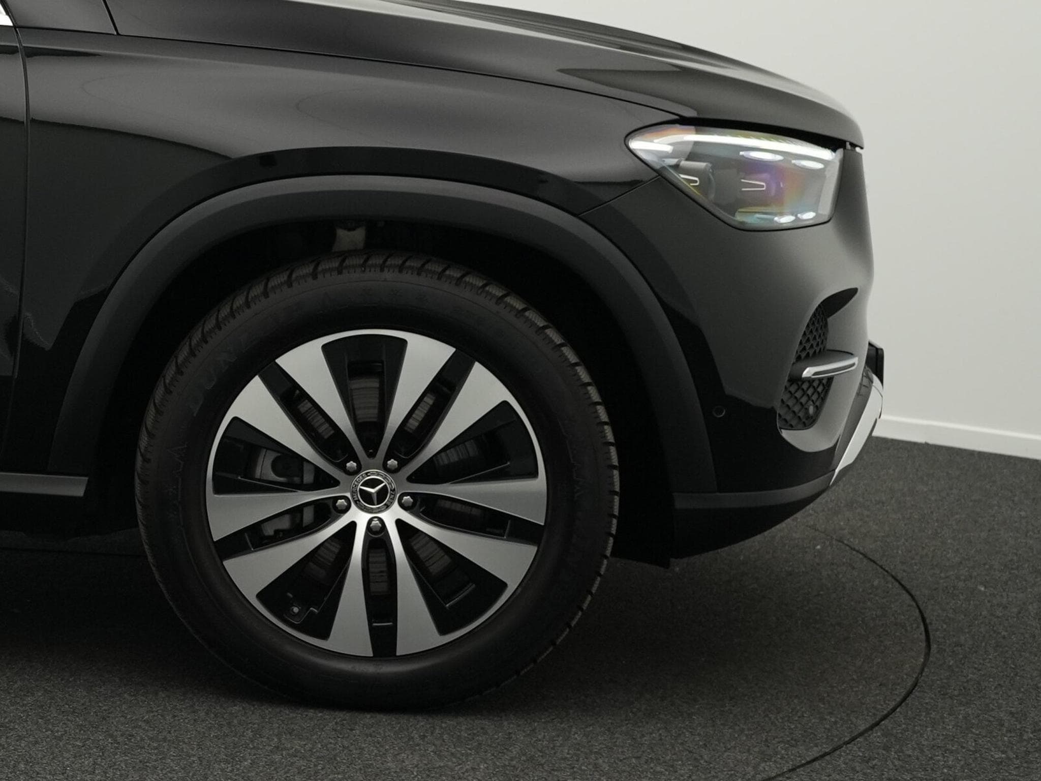 Mercedes GLE 450 d 4M Pano+Multi+360°+Burm (2024) - Photo 6