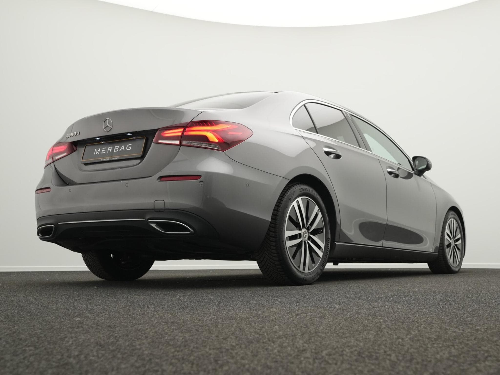 Mercedes A 180 d Progressive Kamera+MBUX+Multi (2022) - Photo 9
