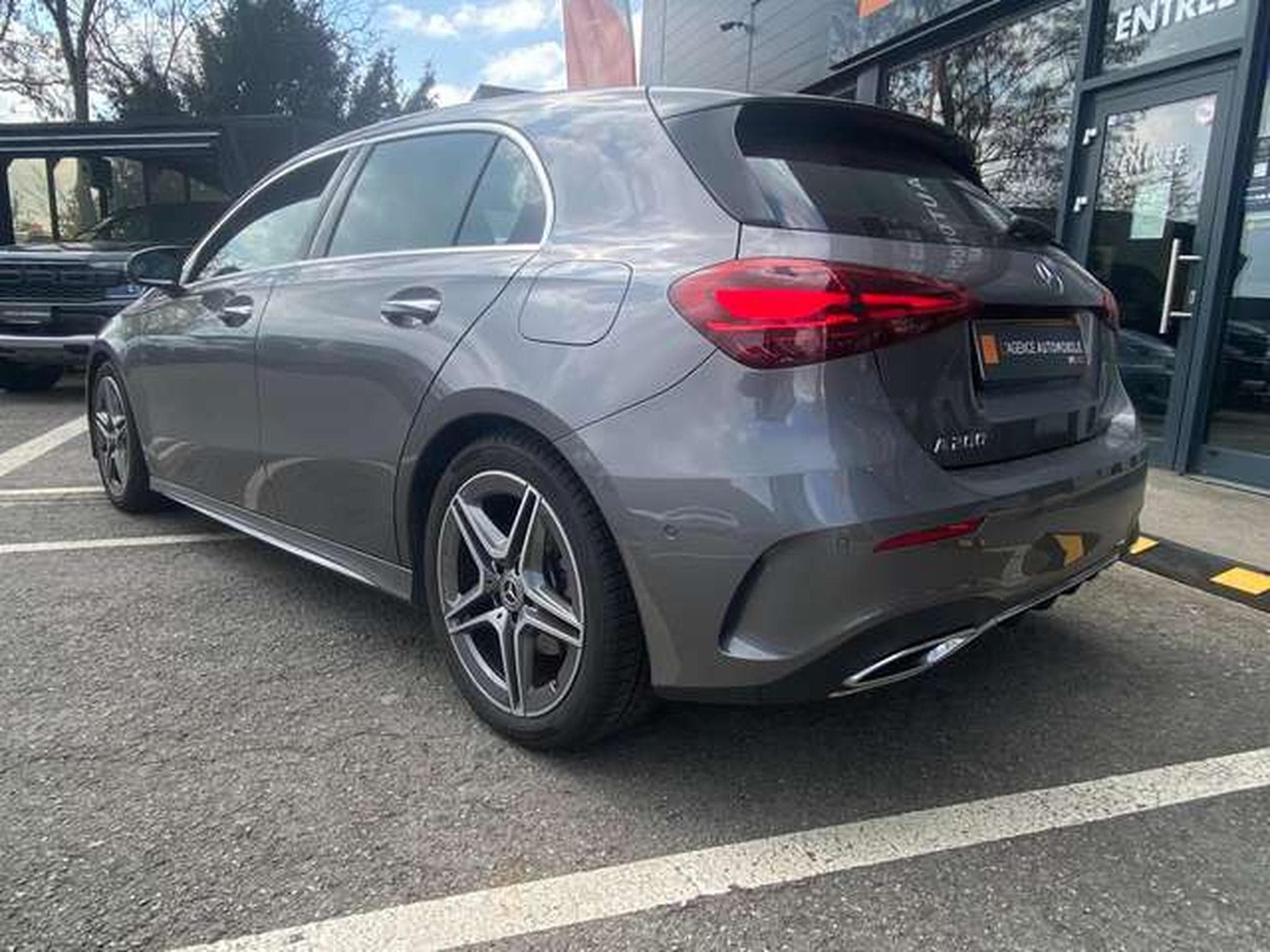 Mercedes A 200 A 200 7G-DCT AMG Line Advanced (2024) - Photo 6