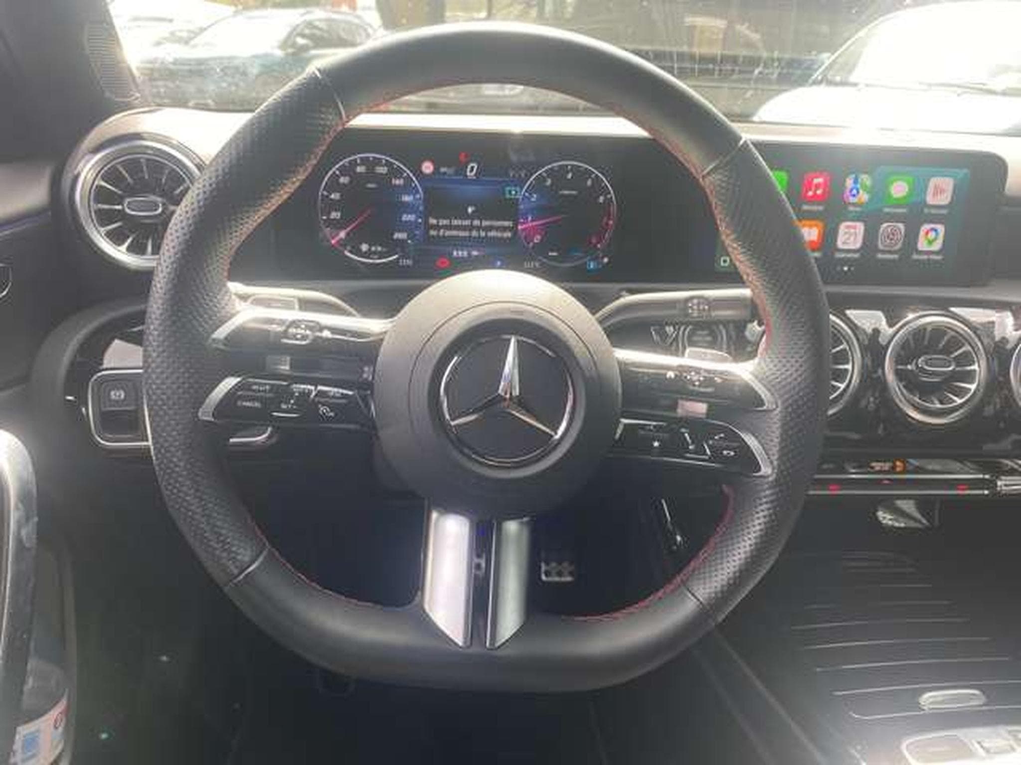 Mercedes A 200 A 200 7G-DCT AMG Line Advanced (2024) - Photo 9