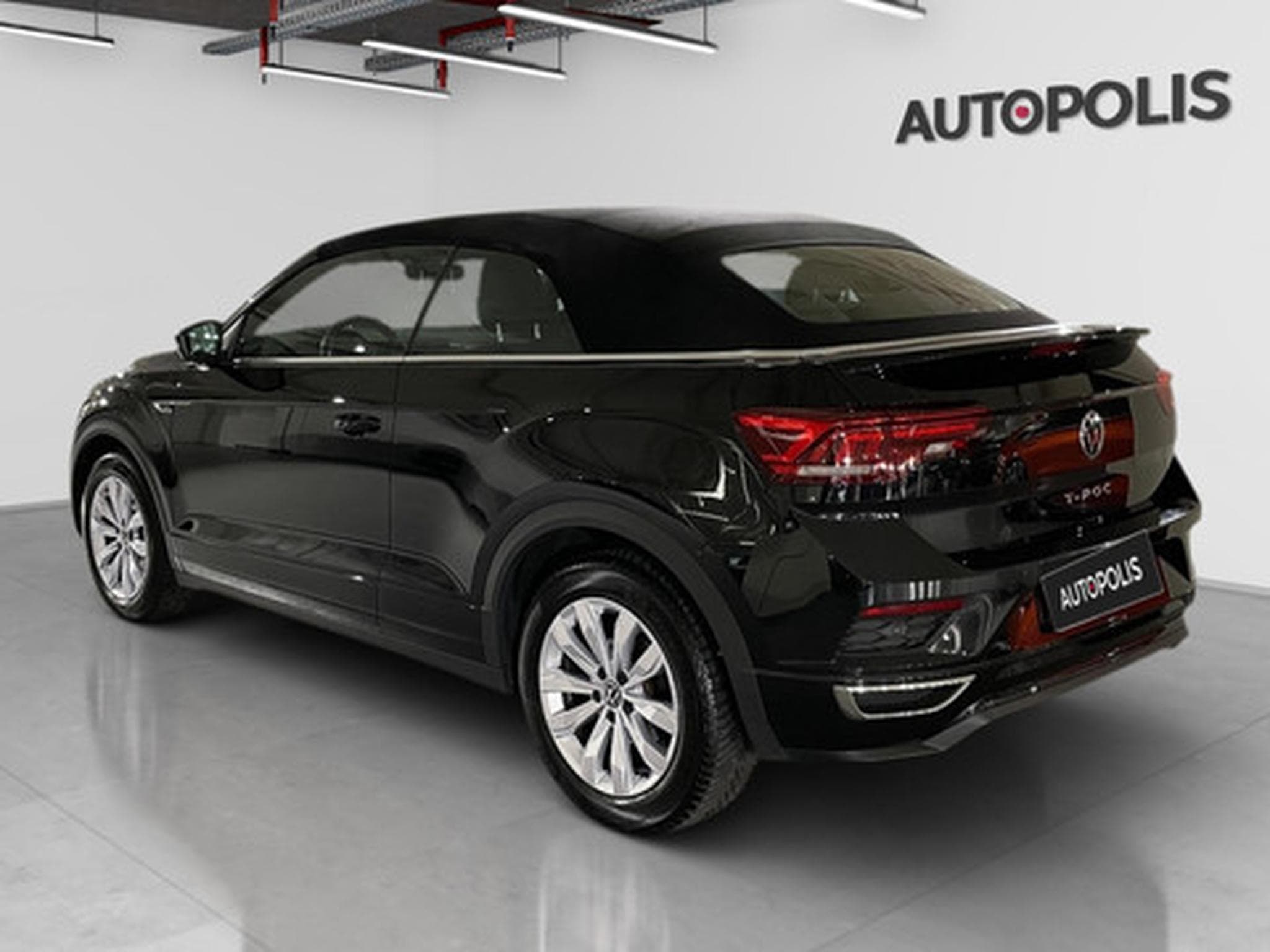 VW T-Roc Cabrio 1.5 TSI R-LINE (2021) - Photo 13
