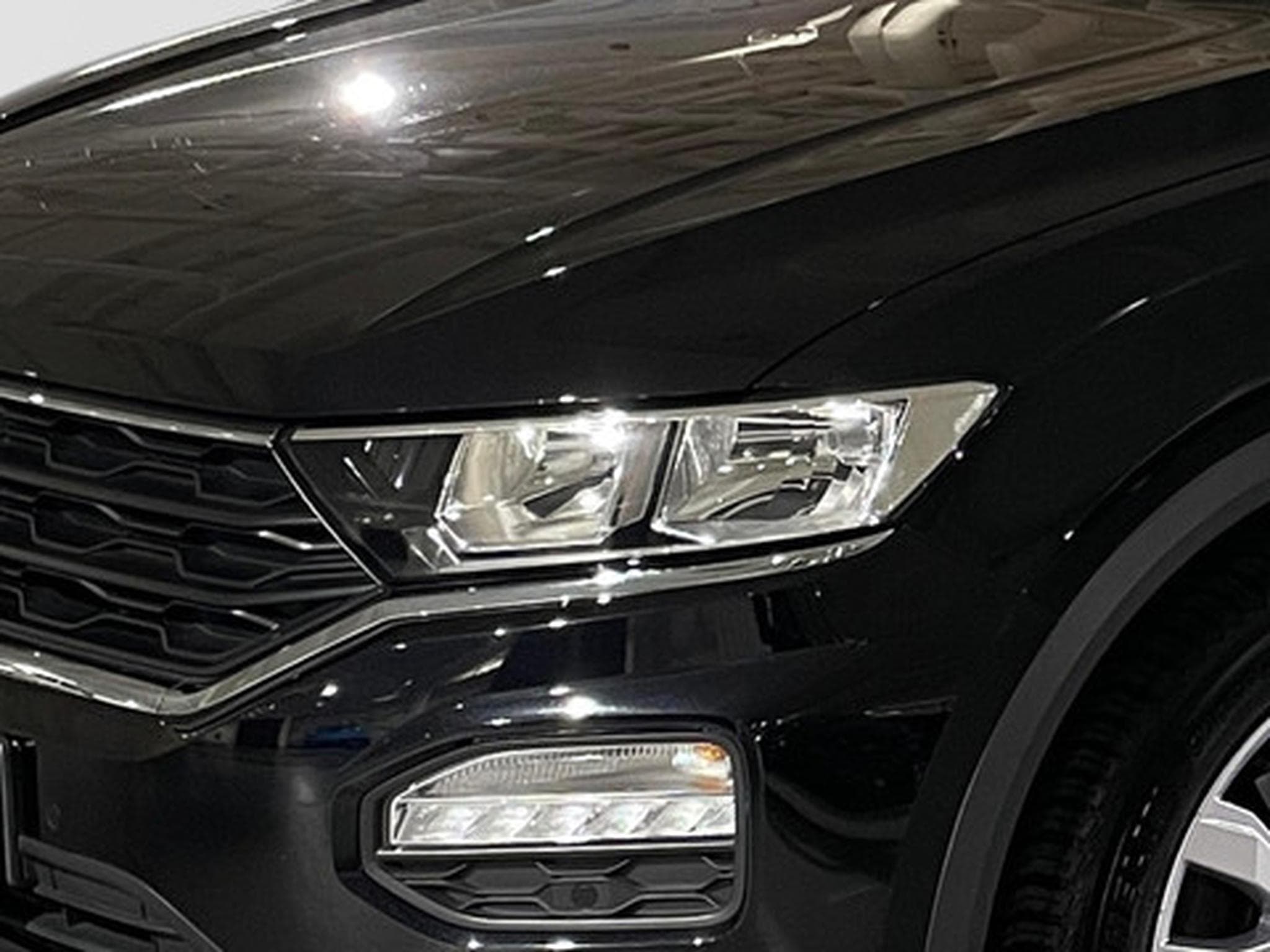 VW T-Roc Cabrio 1.5 TSI R-LINE (2021) - Photo 20