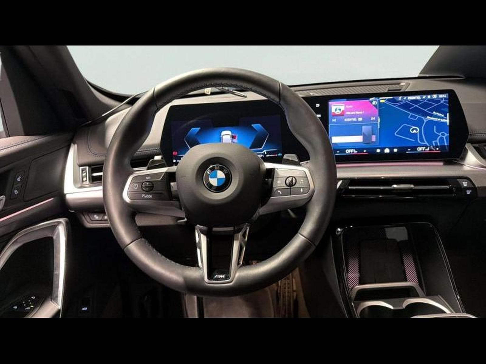 BMW X1 PACK M (2025) - Photo 9