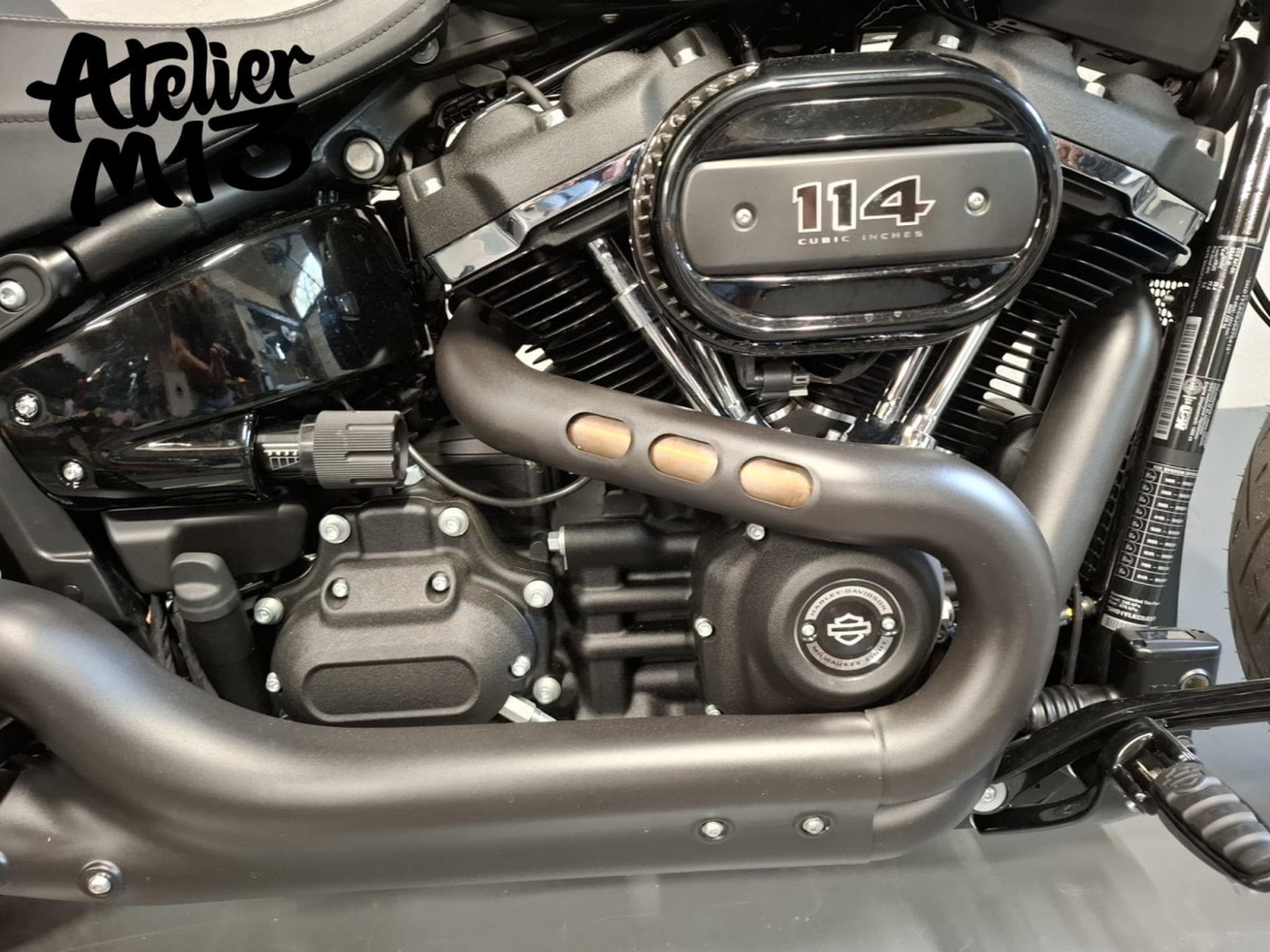 Harley-Davidson Fat Bob Custom Black Bob 114 (2018) - Photo 6