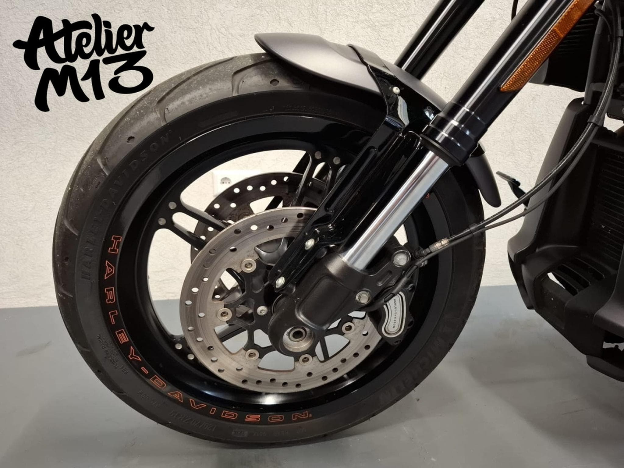 Harley-Davidson FXDR 114 FXDRS Club Style (2019) - Photo 9