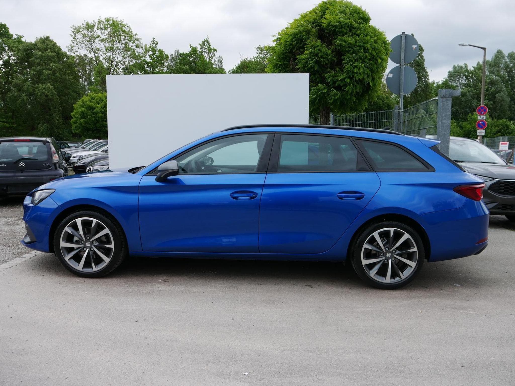 Seat Leon FR 2.0 TDI (2025) - Photo 4