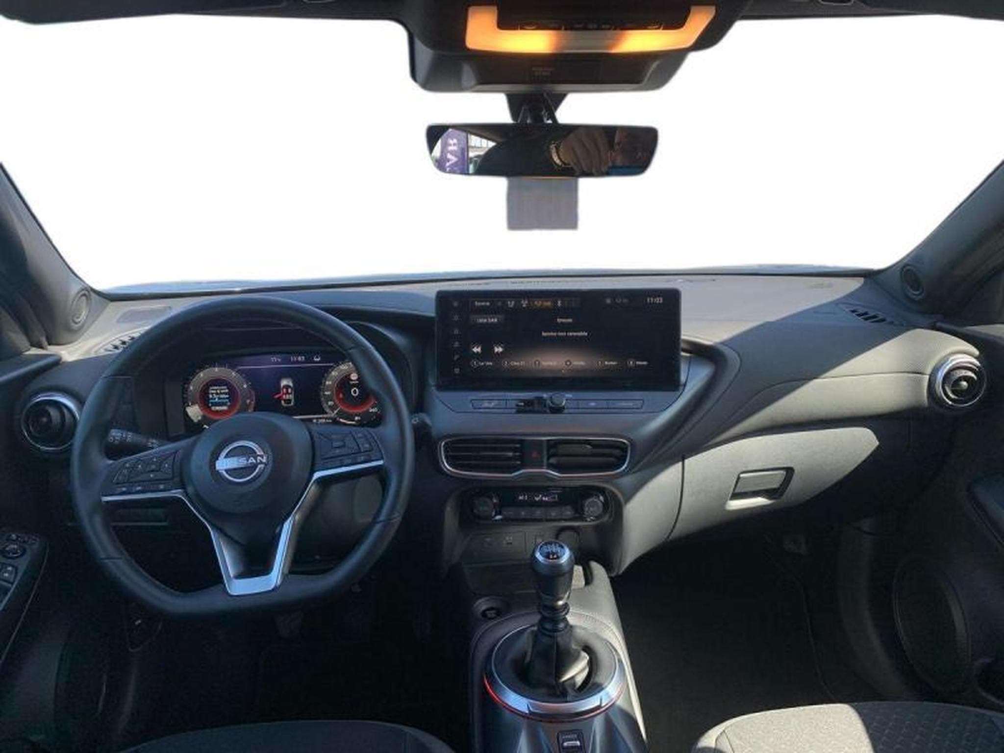 Nissan Juke N-Design (2024) - Photo 16