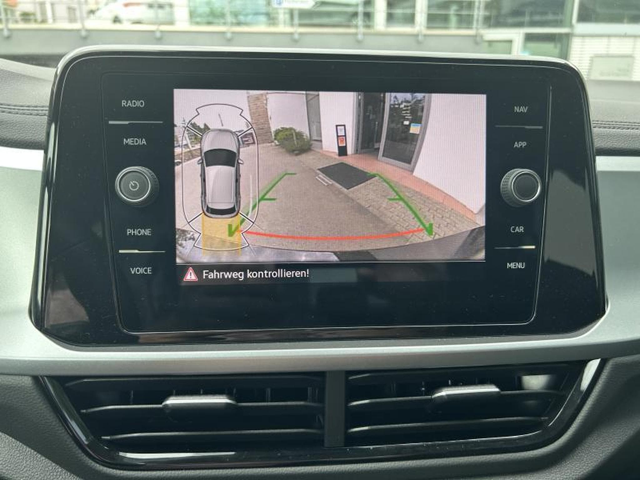 VW T-Roc Life (2026) - Photo 10