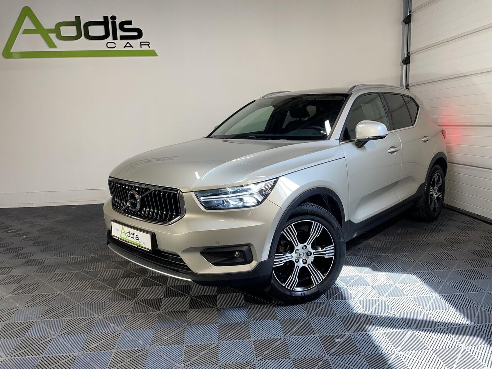 Volvo XC40 2.0 D3 150 CV GEARTRONIC INSCRIPTION GPS (2019) - Photo 1