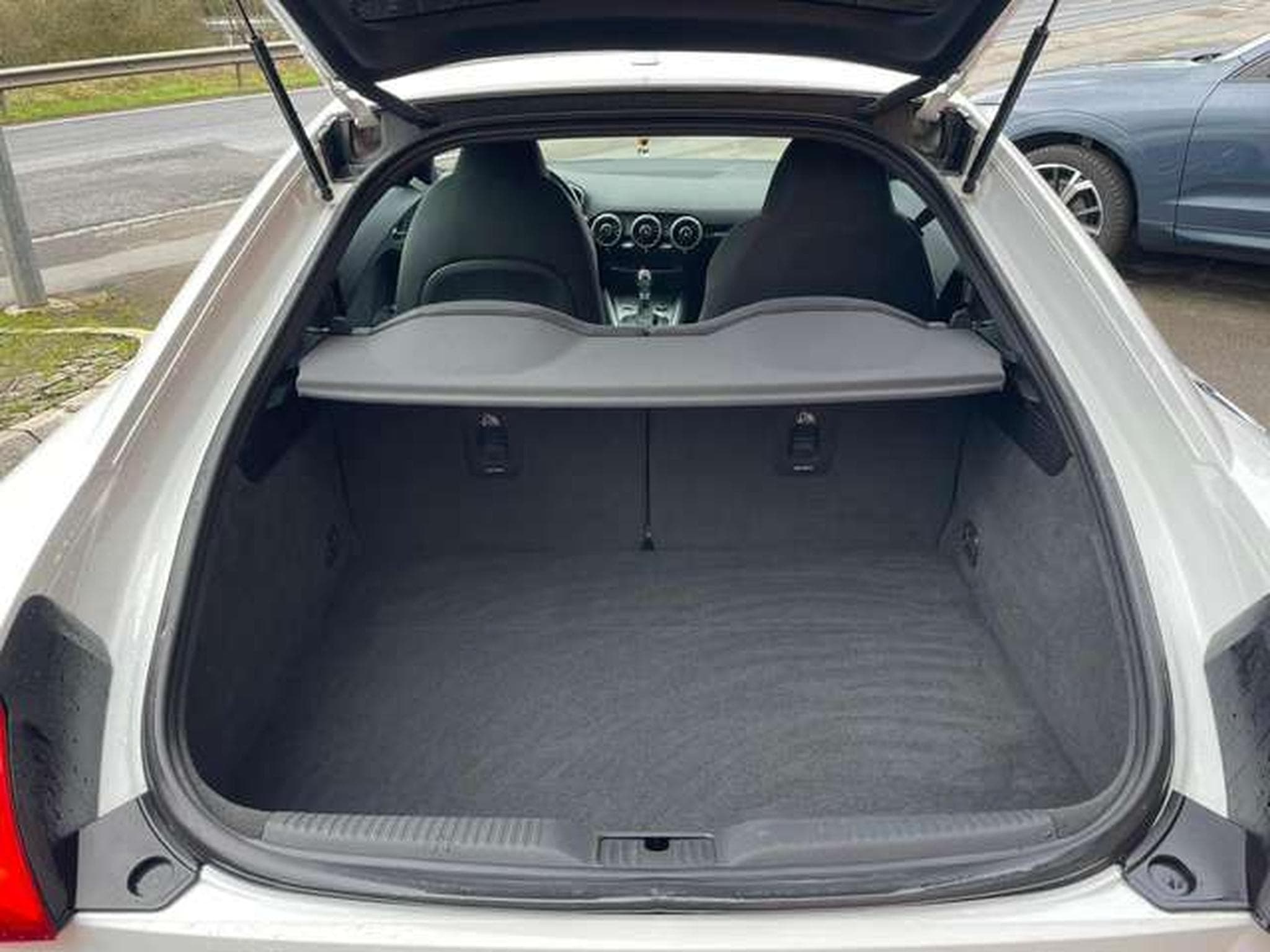 Audi TT Coupe 40 TFSI S tronic - GARANTIE JUSQU'A 48 MOIS (2019) - Photo 19
