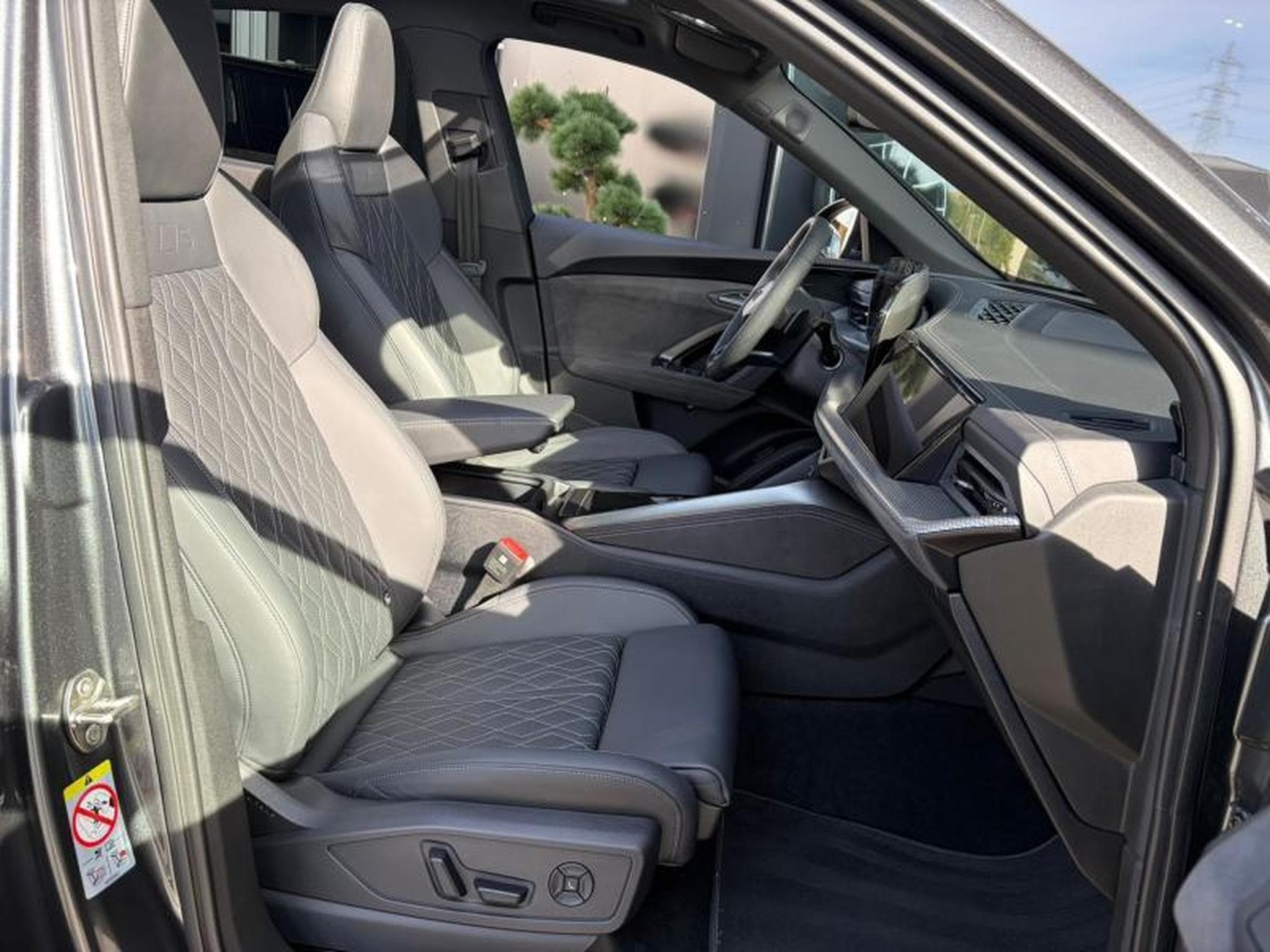 Audi SQ5 SQ5 QUATTRO Full Option/Nouveau Cockpit Double Ecran/Cam360° (2025) - Photo 14
