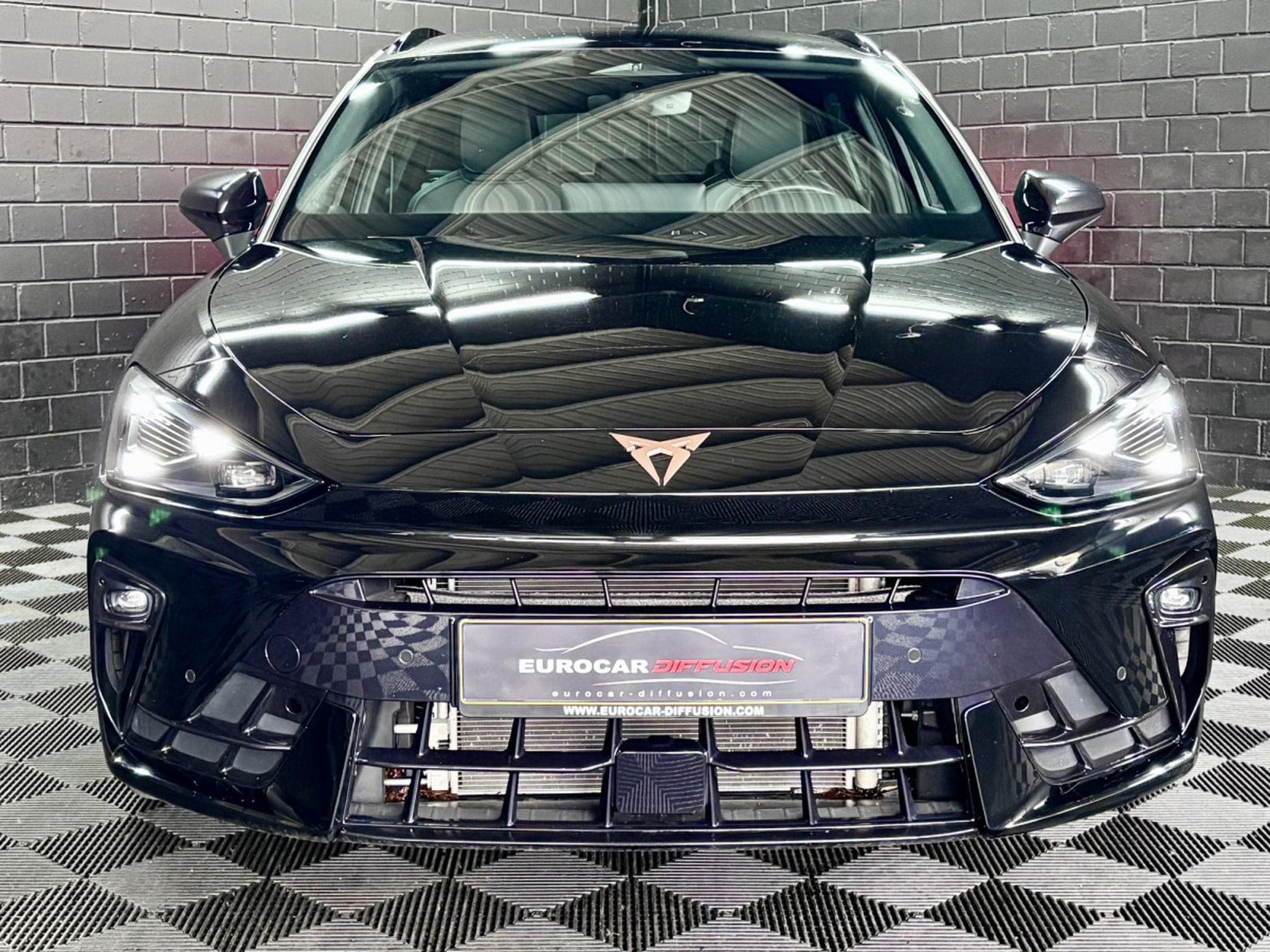 Cupra Leon ST 1.5 eTSI MHEV 150 CV *VSS* HAYON * CAMERA* (2025) - Photo 2
