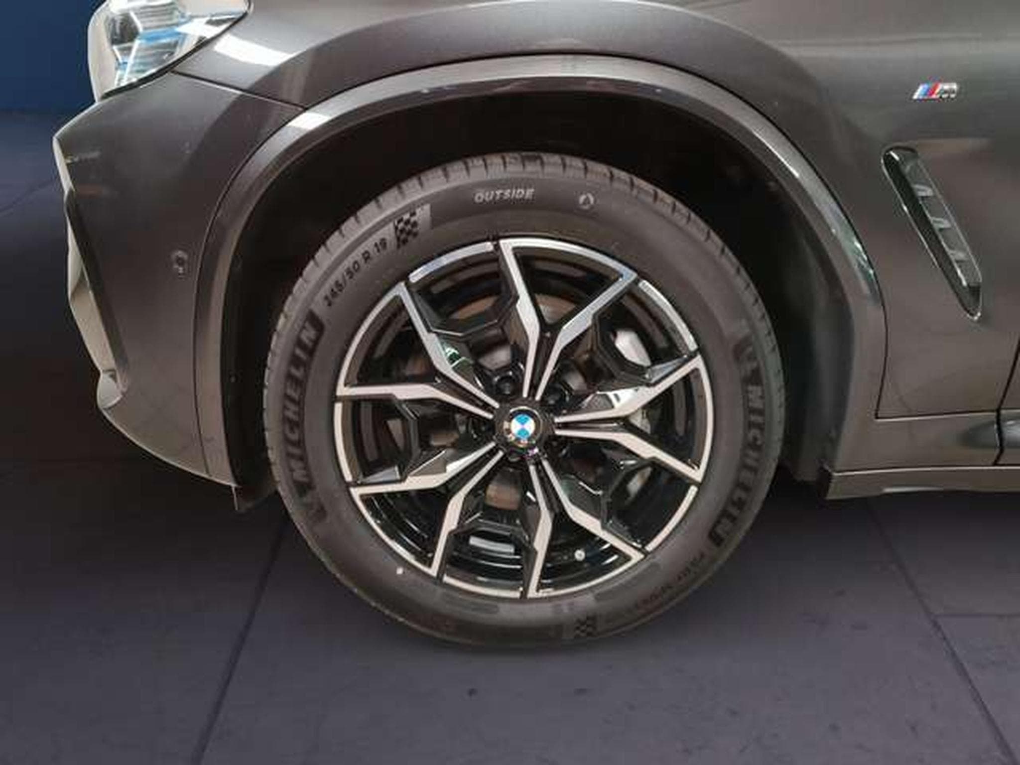 BMW X4 xDrive30d Head-Up HiFi DAB WLAN (2025) - Photo 6