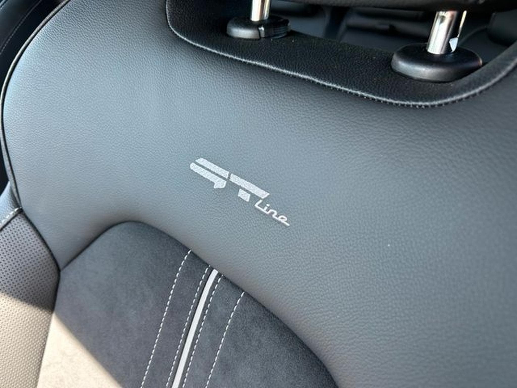 Kia Ceed Ceed 1,5 T GT Line TECH Leder Navi Kamera (2025) - Photo 12