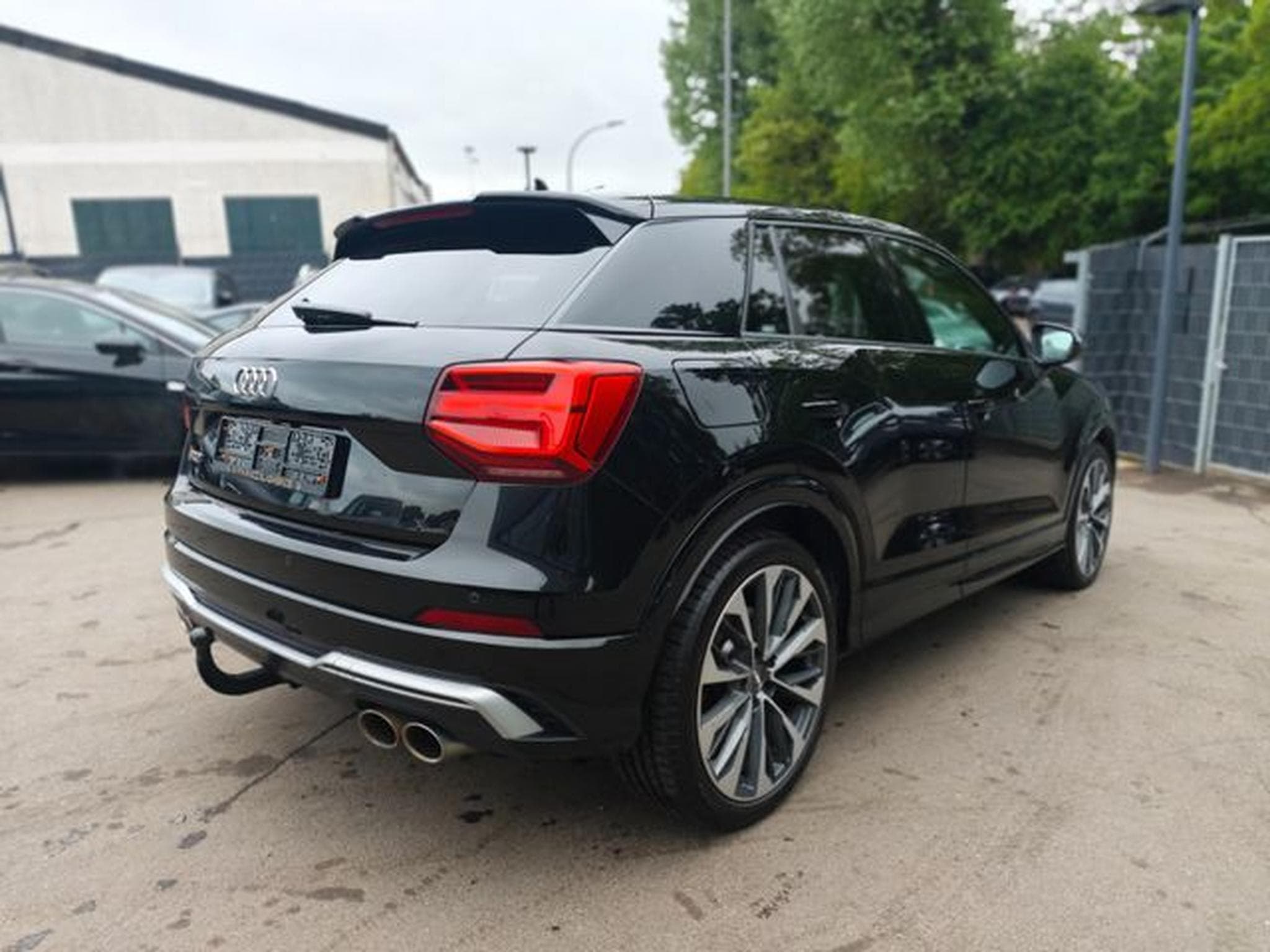 Audi SQ2 SQ2 2.0 TFSI QUATTRO BLACK LINE *AUT*NAVI*LED* (2020) - Photo 6