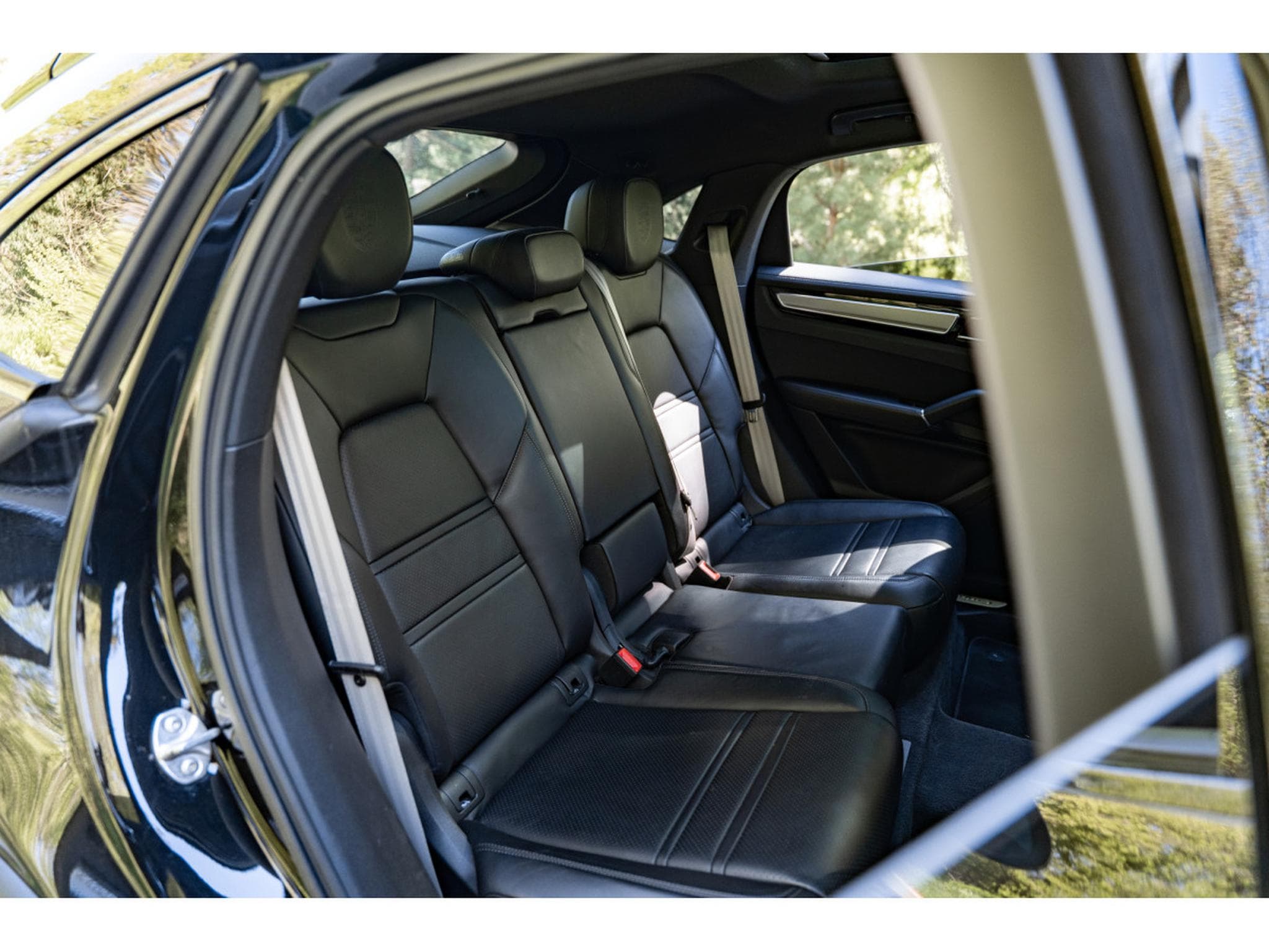 Porsche Cayenne Coupé Platinum Edition - BOSE - PASM - Panoramic Roof (2022) - Photo 14