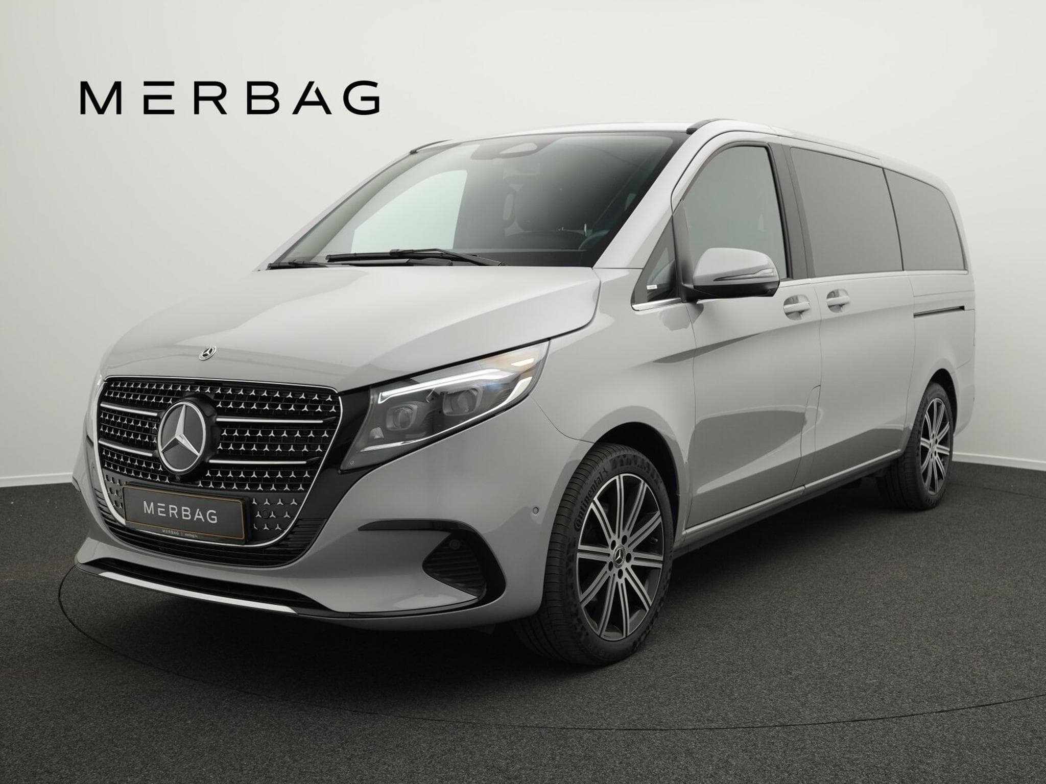 Mercedes V d 4MATIC Avantgarde lang (1970) - Photo 1