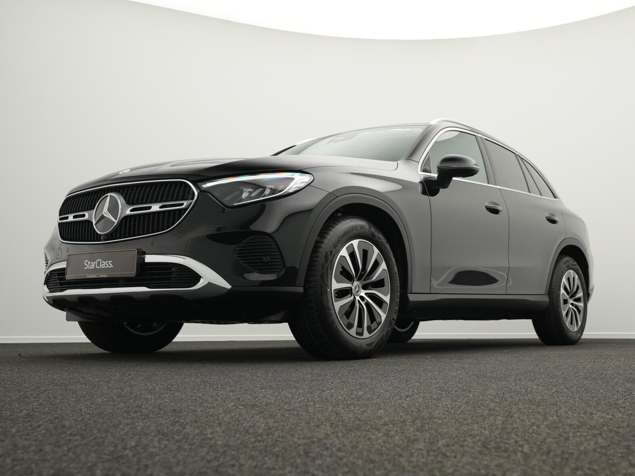 Mercedes GLC 200 d 4MATIC AVANTGARDE Advanced/Navi/AHK. (2025) - Photo 8