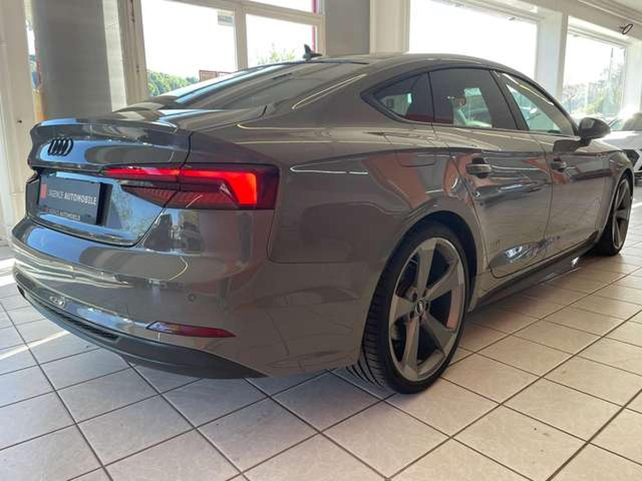 Audi A5 Sportback 40 TDI S Line - GARANTIE JUSQU'A 48 MOIS (2020) - Photo 5
