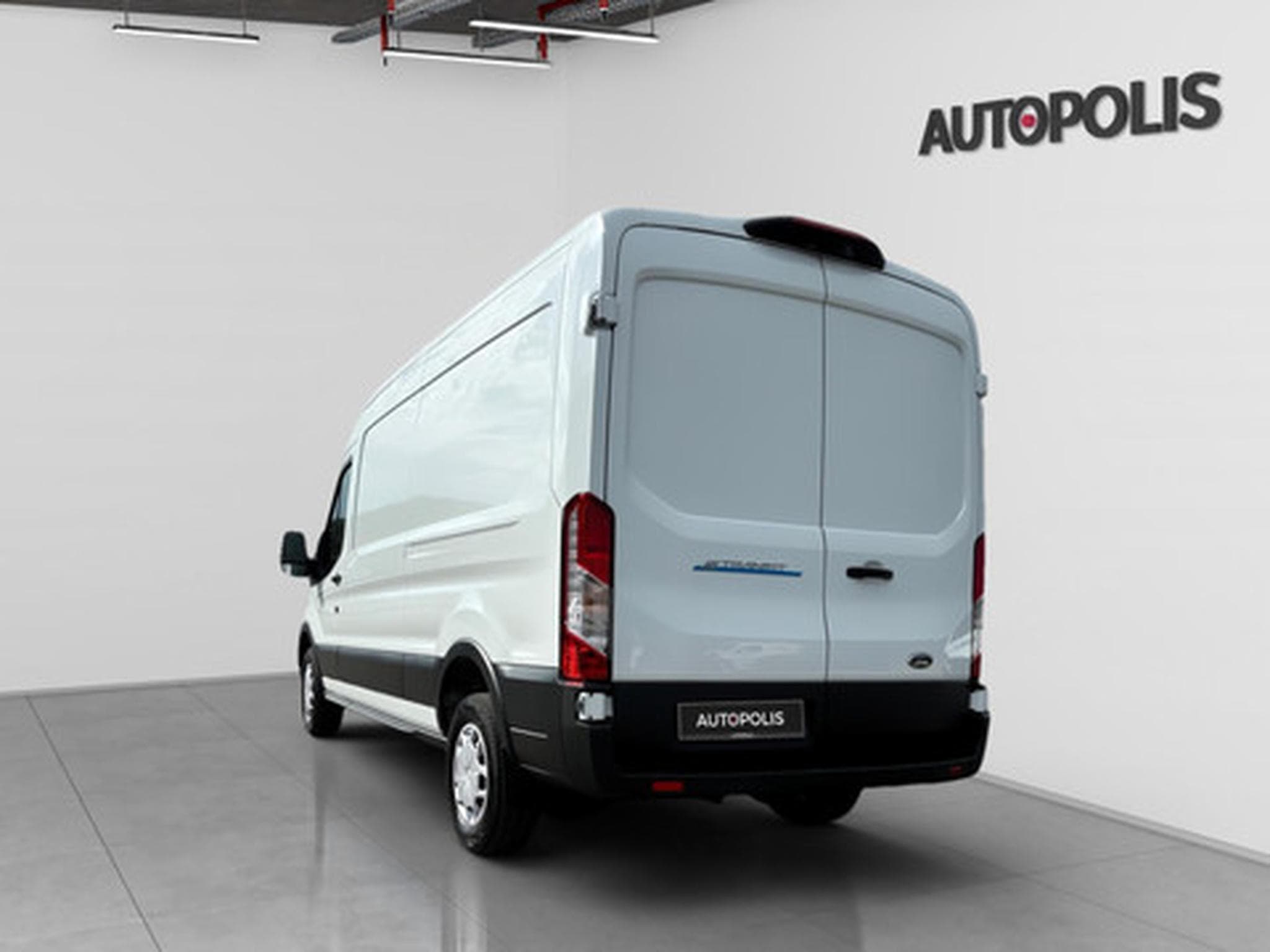 Ford Transit Trend (2022) - Photo 18