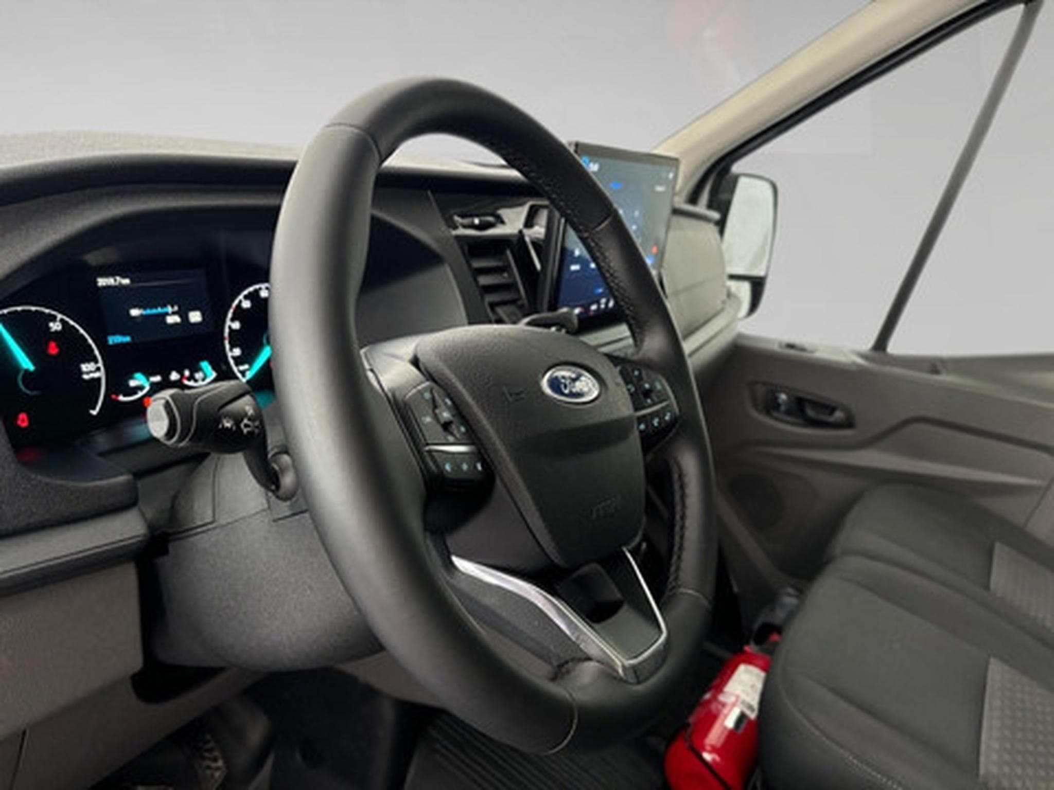Ford Transit Trend (2022) - Photo 8