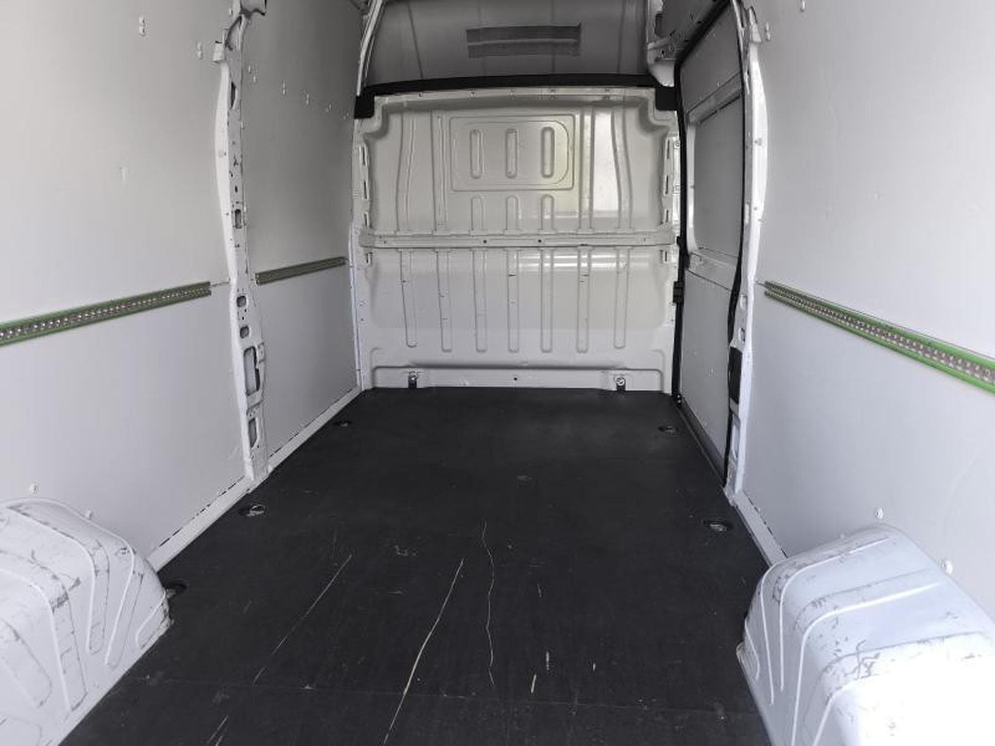 Opel Movano 2.2D L4H3 (2024) - Photo 13