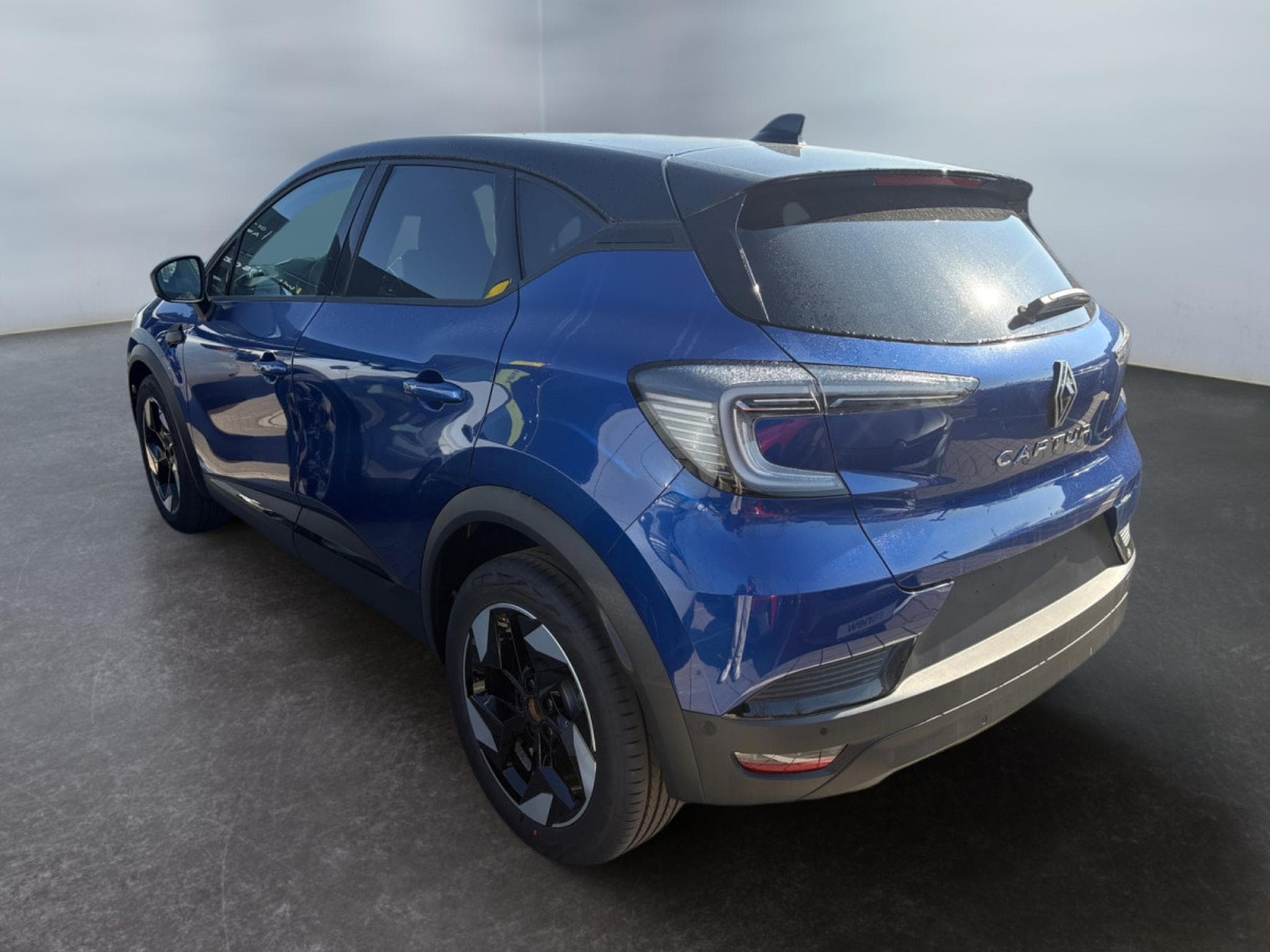 Renault Captur 1.33 TCe MHEV Techno GPF (2026) - Photo 3