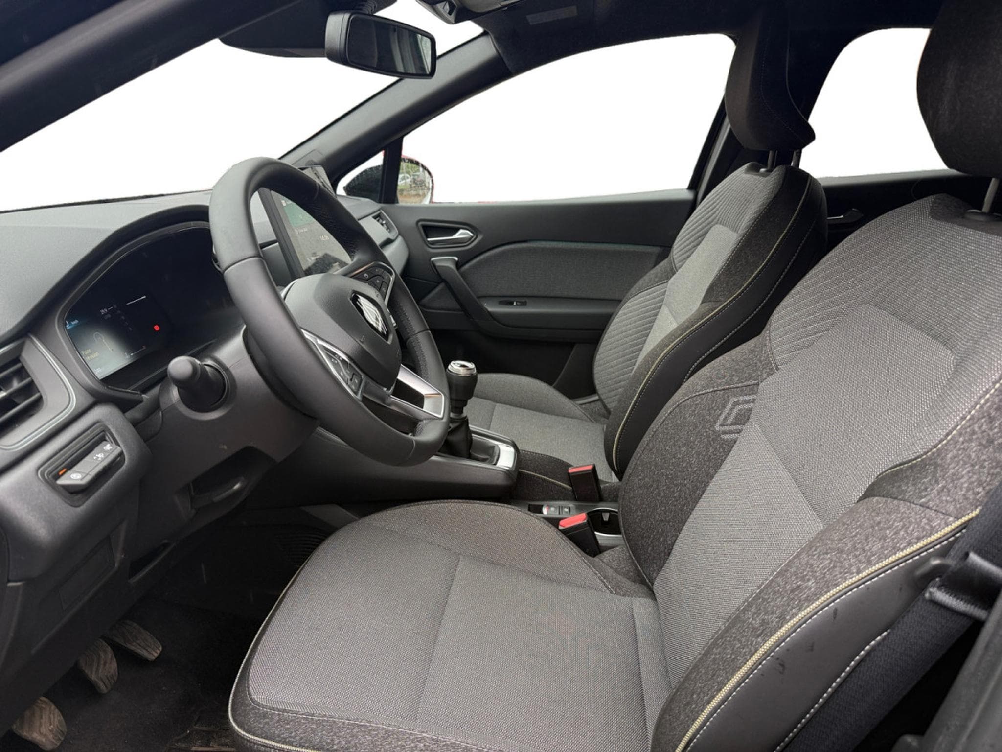 Renault Captur 1.0 Tce Techno (2025) - Photo 8