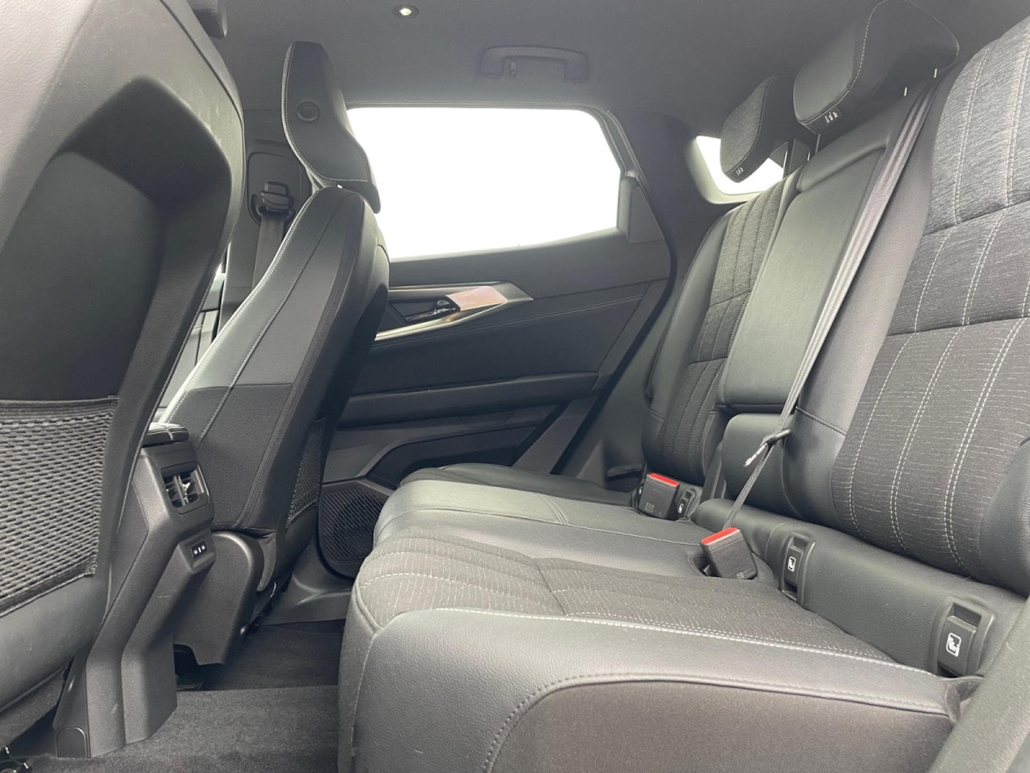 Renault Austral 1.2 TCe MHEV Techno (2023) - Photo 8