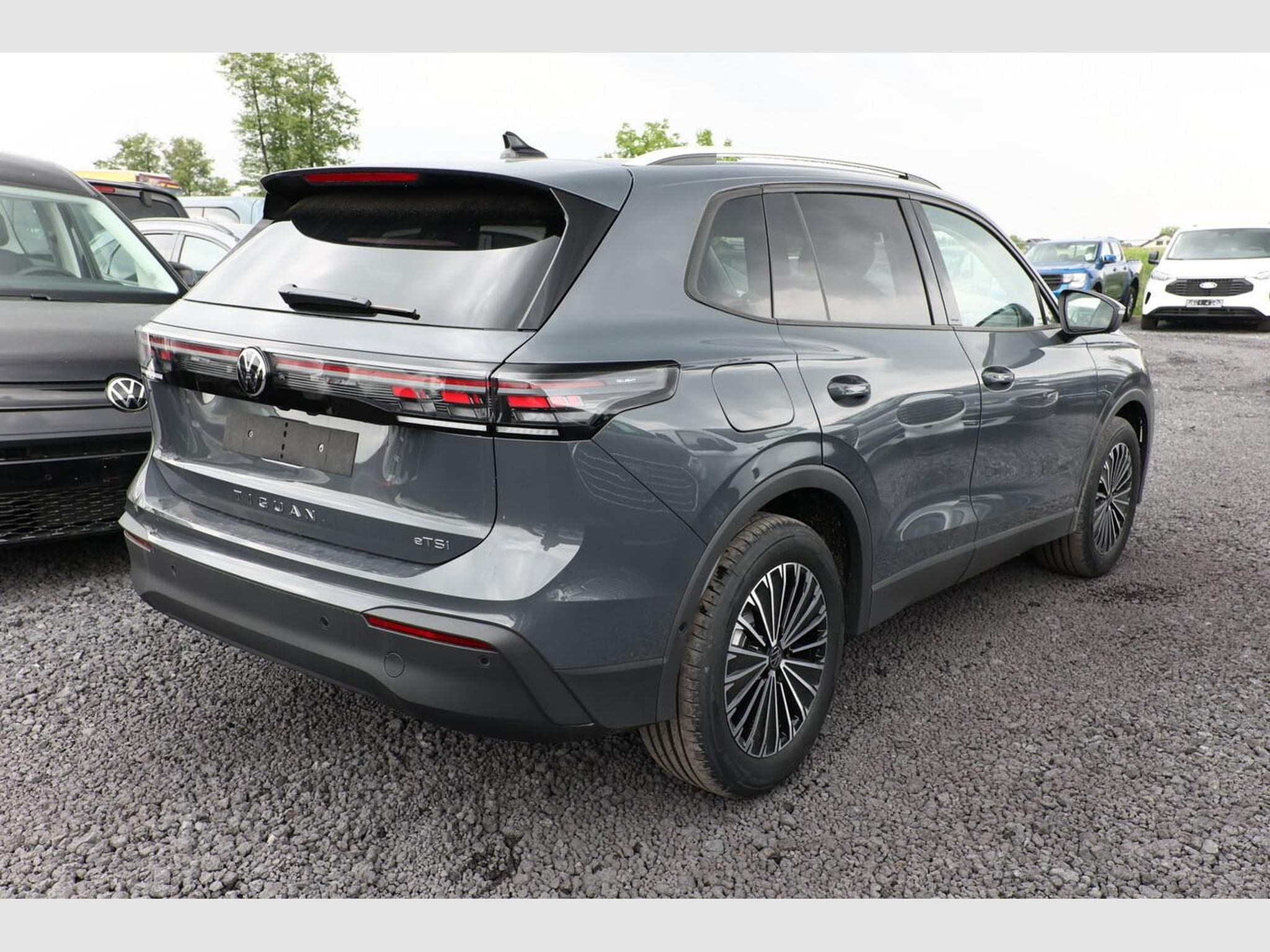 VW Tiguan DSG LED+ Pano (2026) - Photo 3