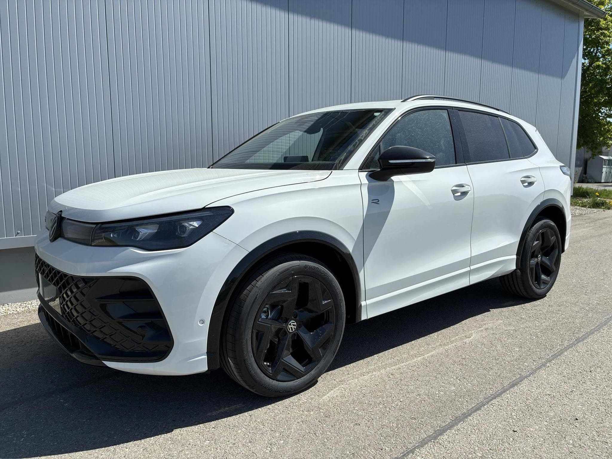 VW Tiguan 2.0 TDI 110 kW R-Line (2026) - Photo 1
