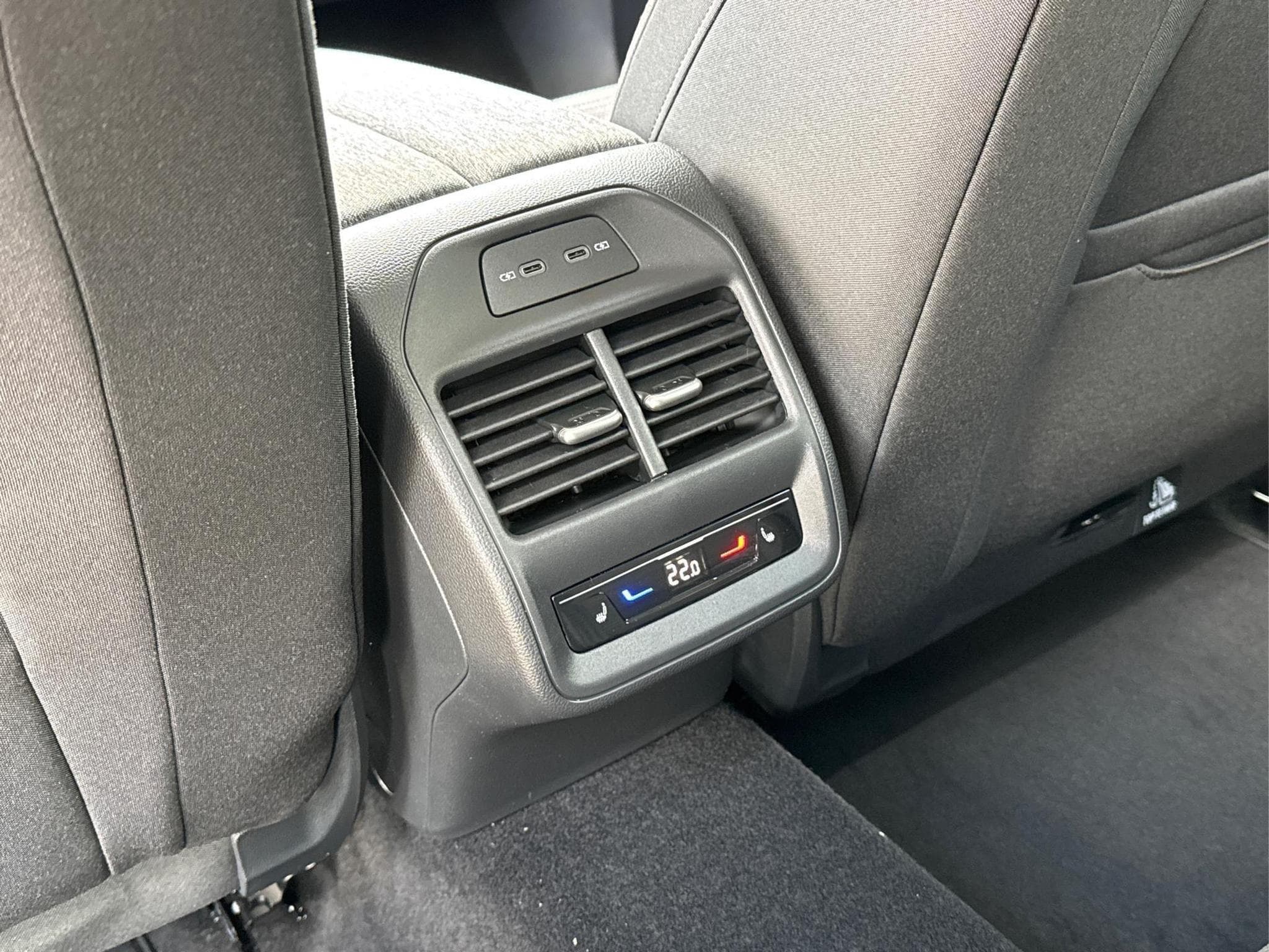 Skoda Superb Selection (2026) - Photo 17