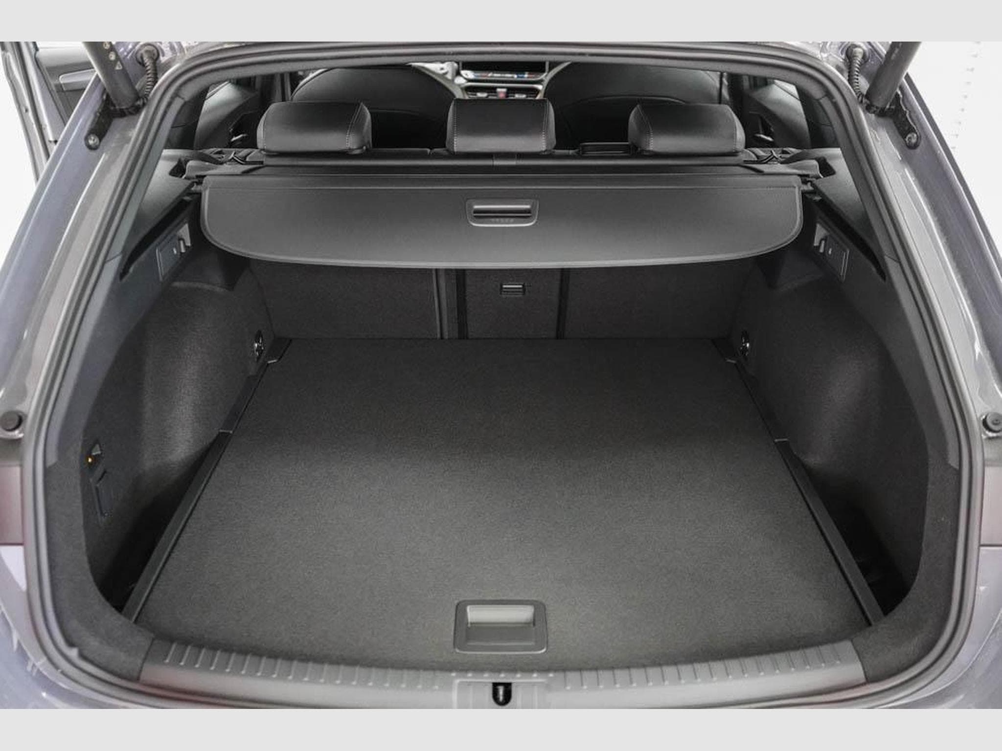 Cupra Leon ST 2,0 TSI (2026) - Photo 18
