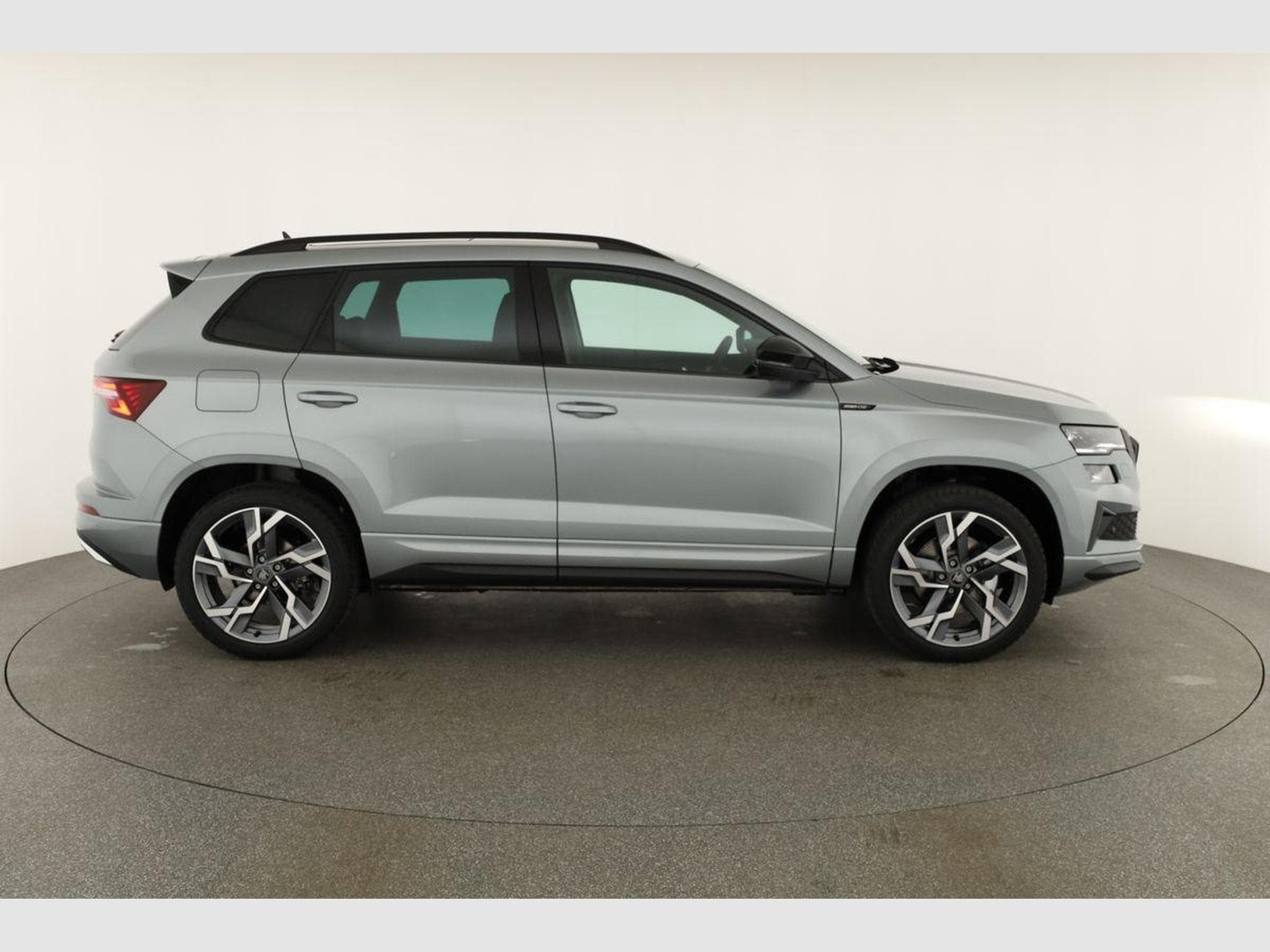 Skoda Karoq Sportline 4x4 (2026) - Photo 23
