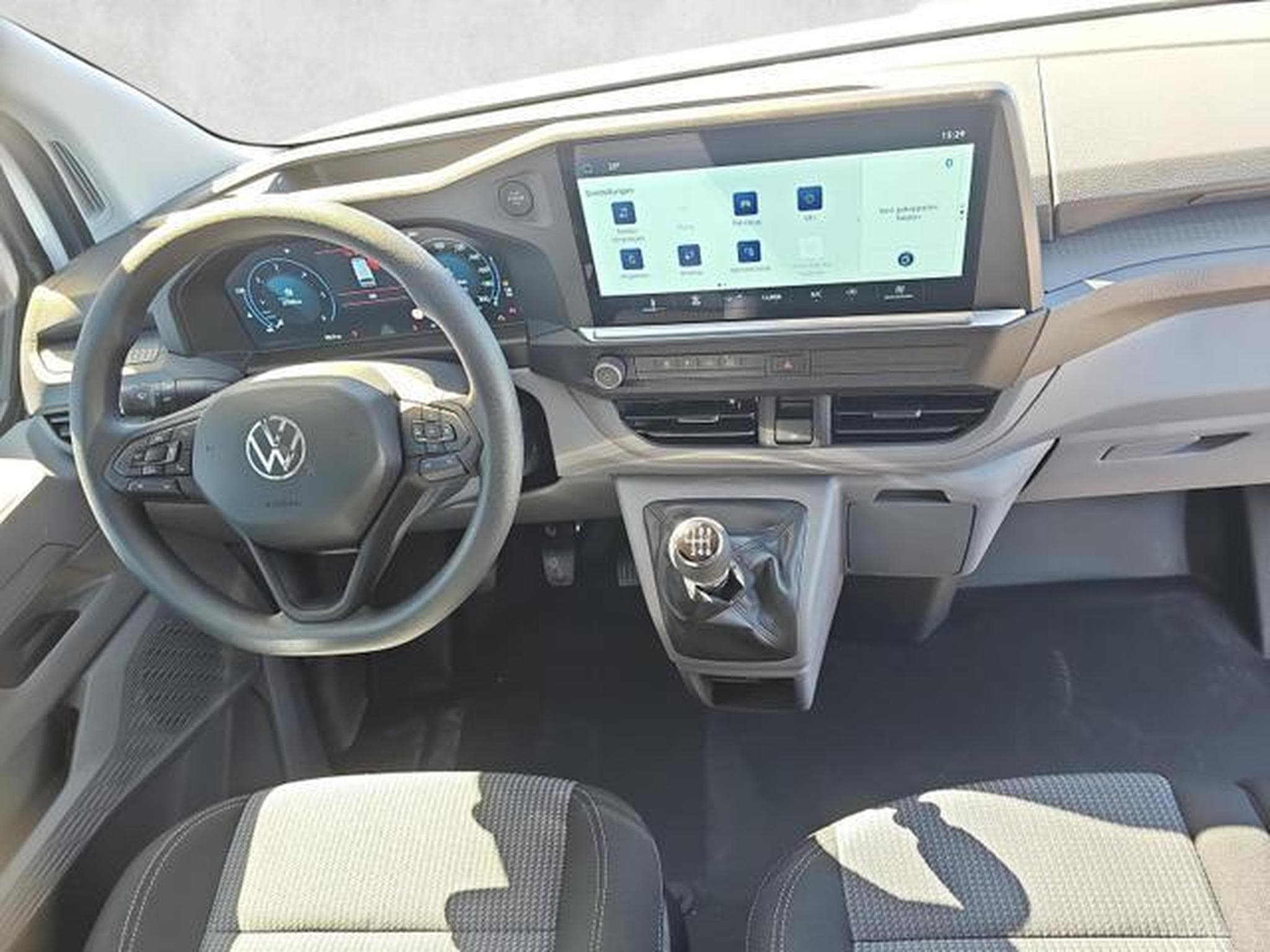 VW T7 Transporter Kaste 2.0 TDI 81 kW KR (2025) - Photo 11