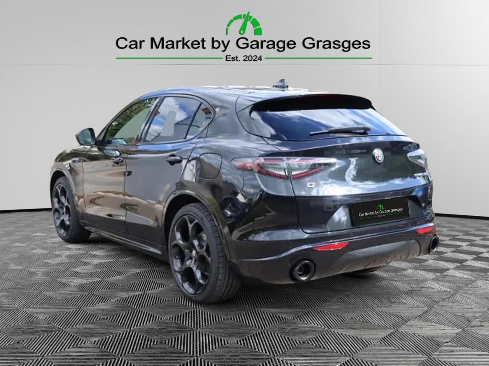 Alfa-Romeo Stelvio VELOCE 2.2 DIESEL (2026) - Photo 3