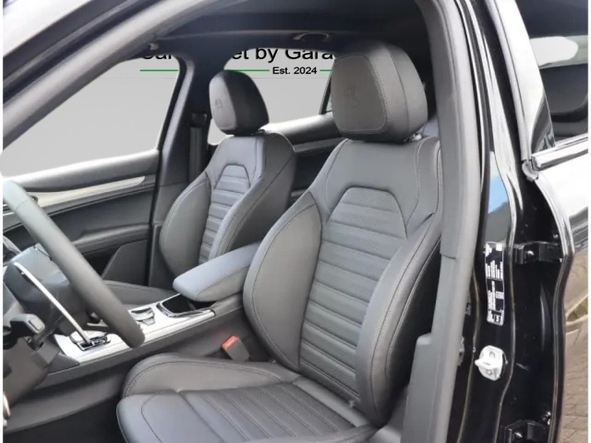 Alfa-Romeo Stelvio VELOCE 2.2 DIESEL (2026) - Photo 9